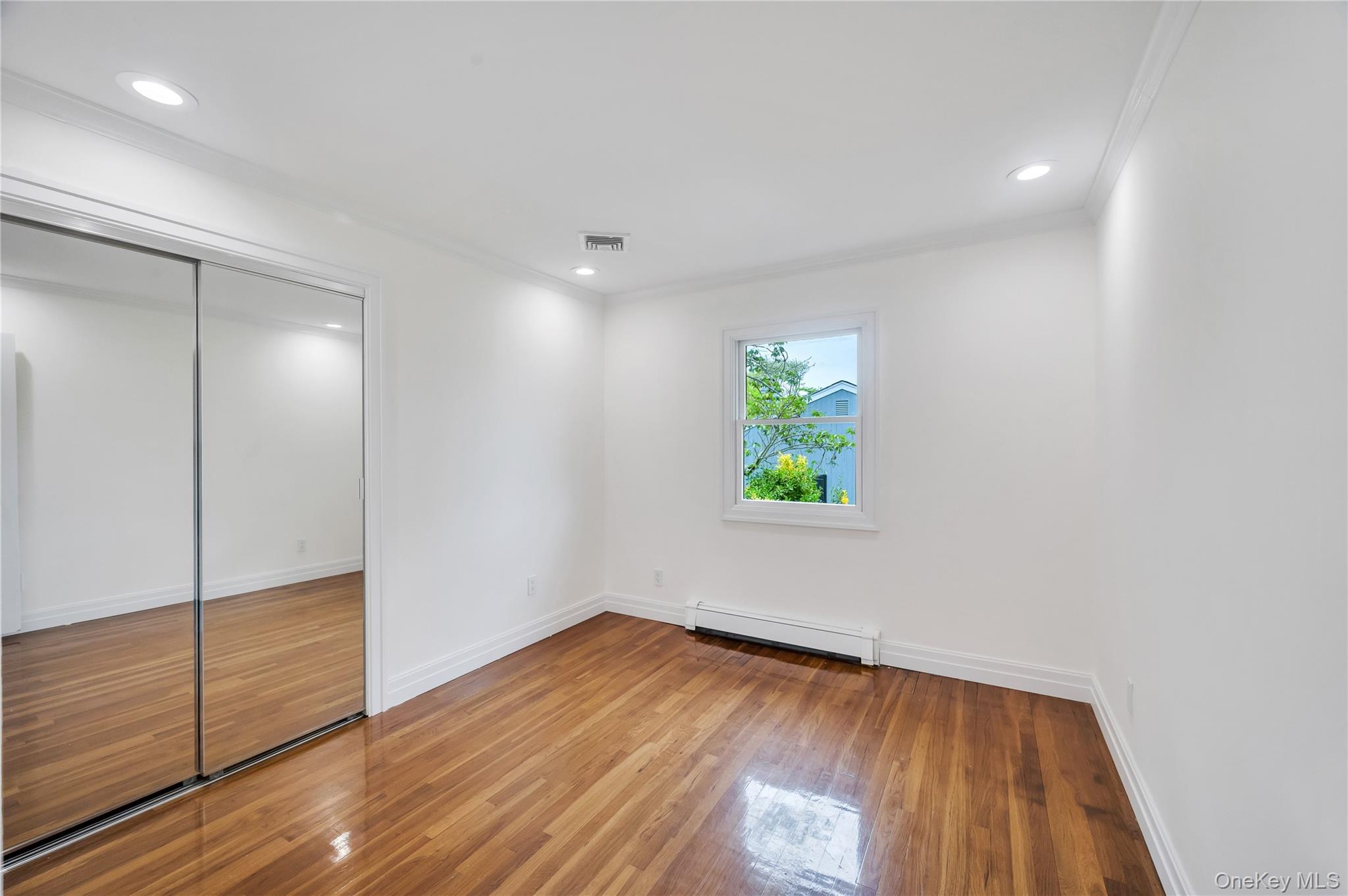 #18 photo, 61 Riviera Drive, Massapequa , NY 11758