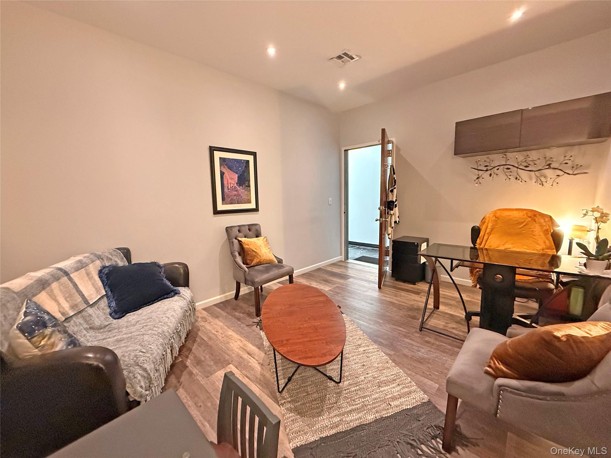 #6 photo, 4322 50th Street, Woodside , NY 11377