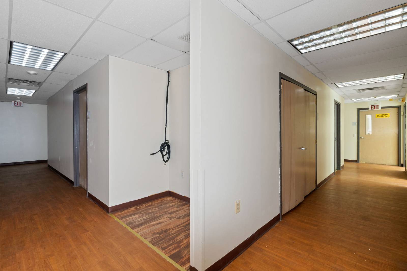 #14 photo, 4 Corwin Ct, Newburgh , NY 12550