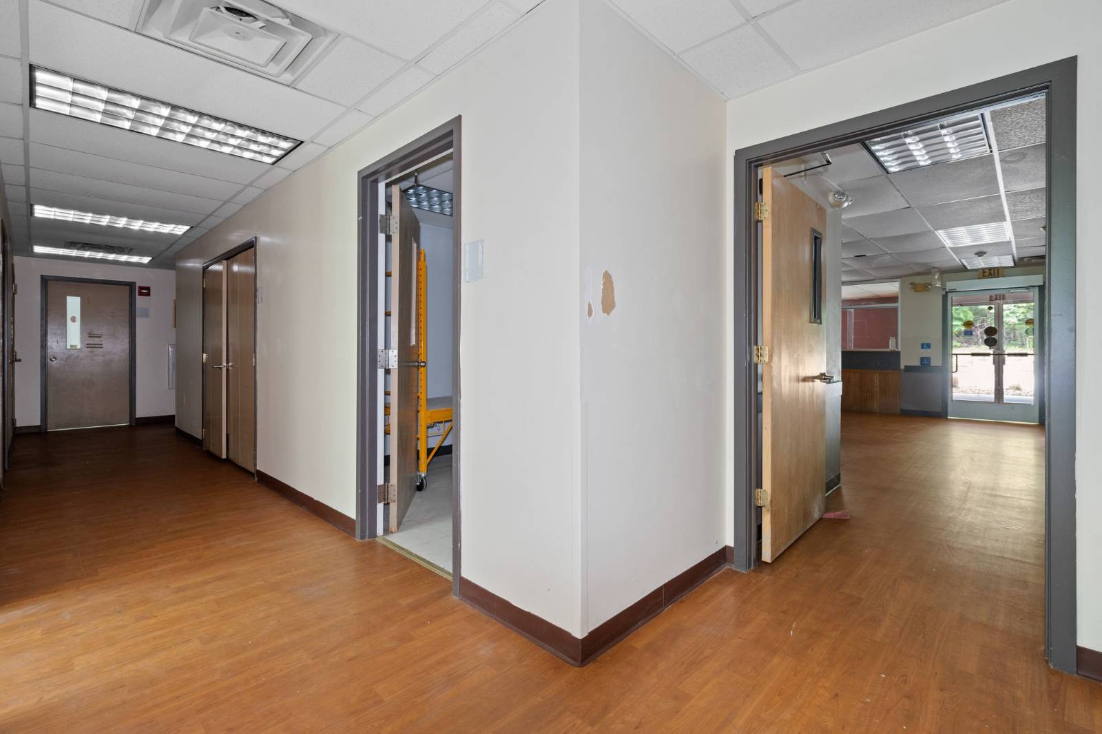 #21 photo, 4 Corwin Ct, Newburgh , NY 12550