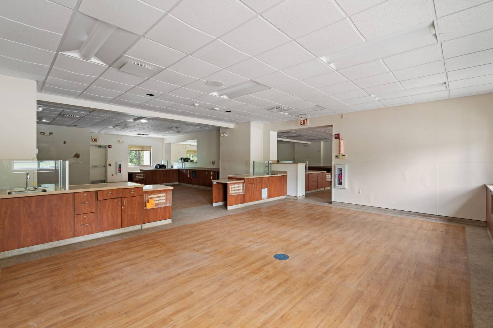 #27 photo, 4 Corwin Ct, Newburgh , NY 12550