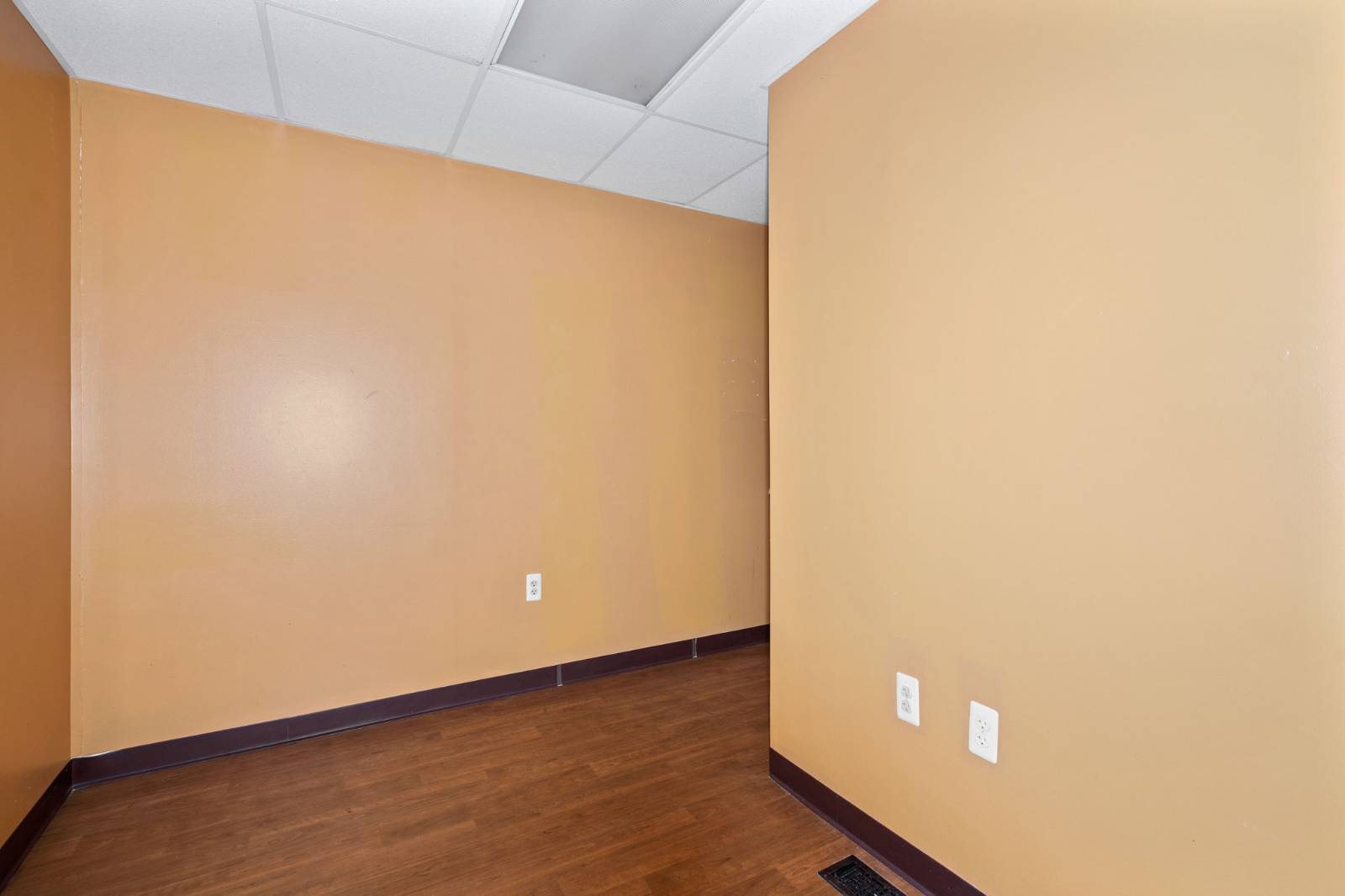 #48 photo, 4 Corwin Ct, Newburgh , NY 12550