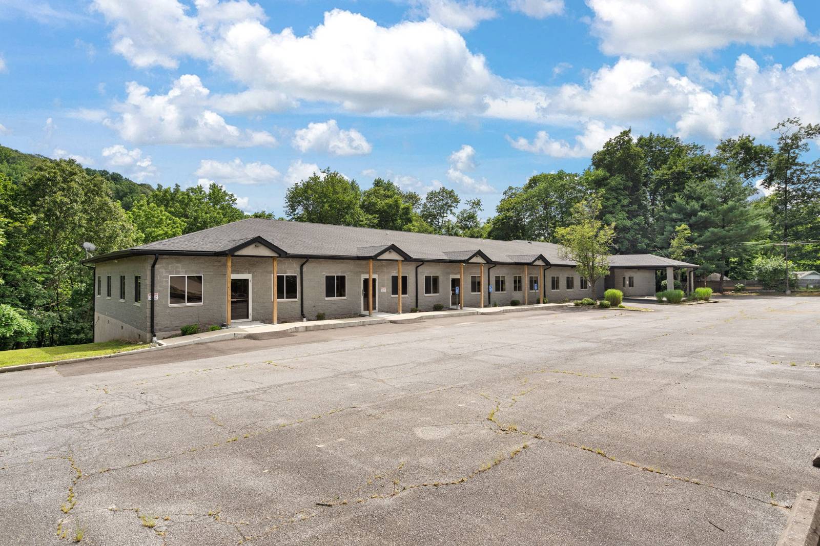 #60 photo, 4 Corwin Ct, Newburgh , NY 12550