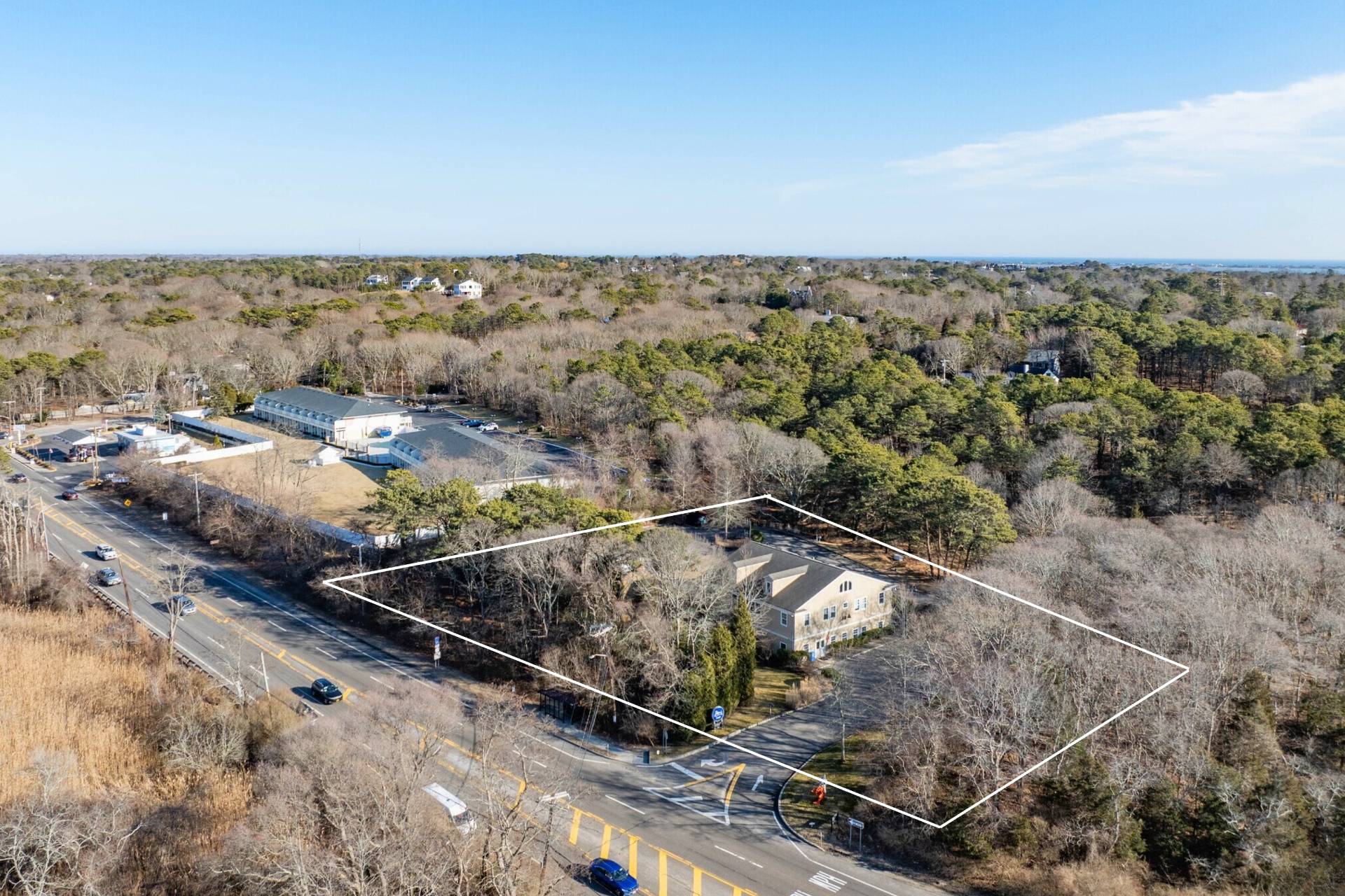 #1 photo, 2036 County Road 39, サフォーク郡 Southampton , NY 11968