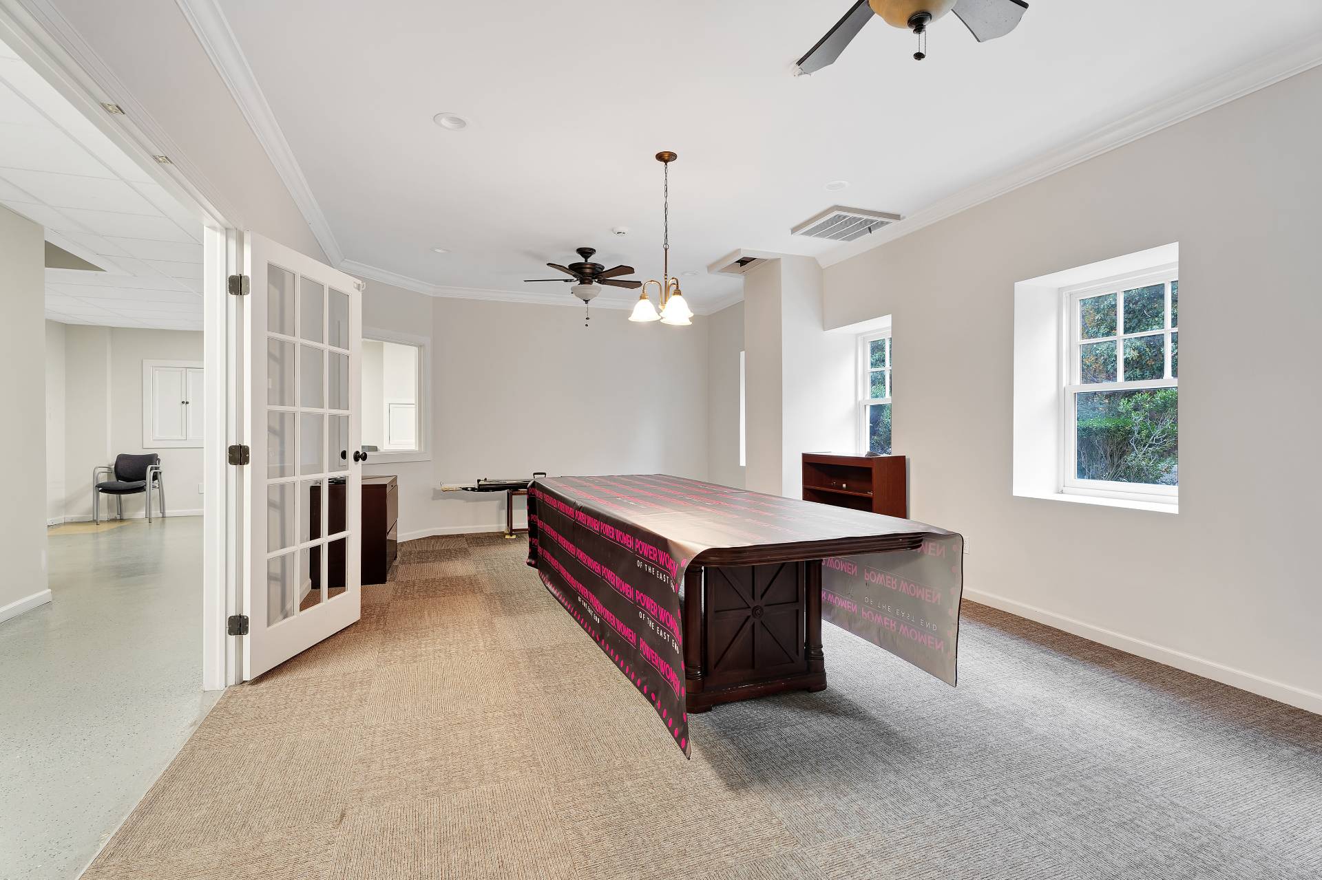 #8 photo, 2036 County Road 39, サフォーク郡 Southampton , NY 11968