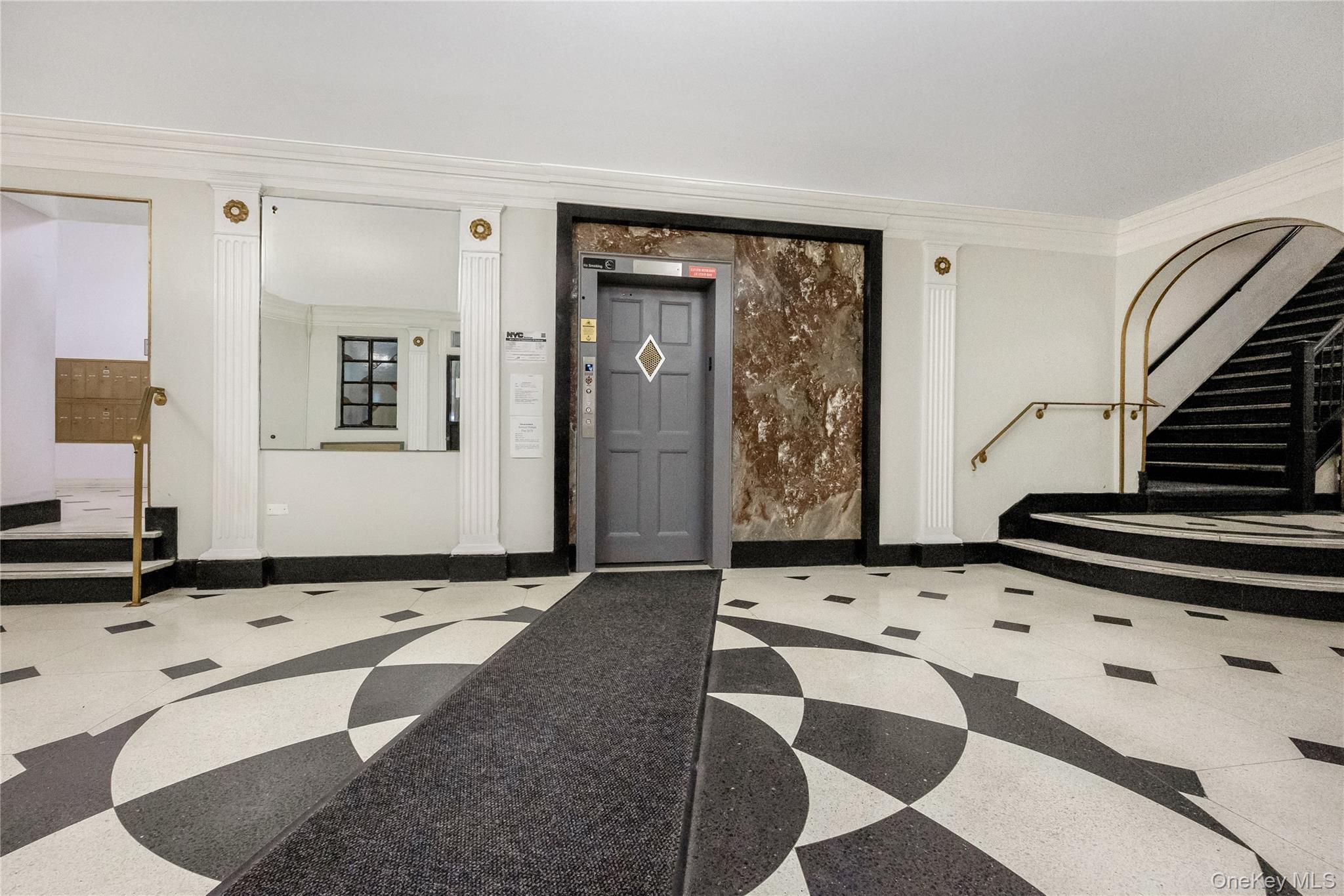 #12 photo, 72-11 110th Street, Forest Hills , NY 11375