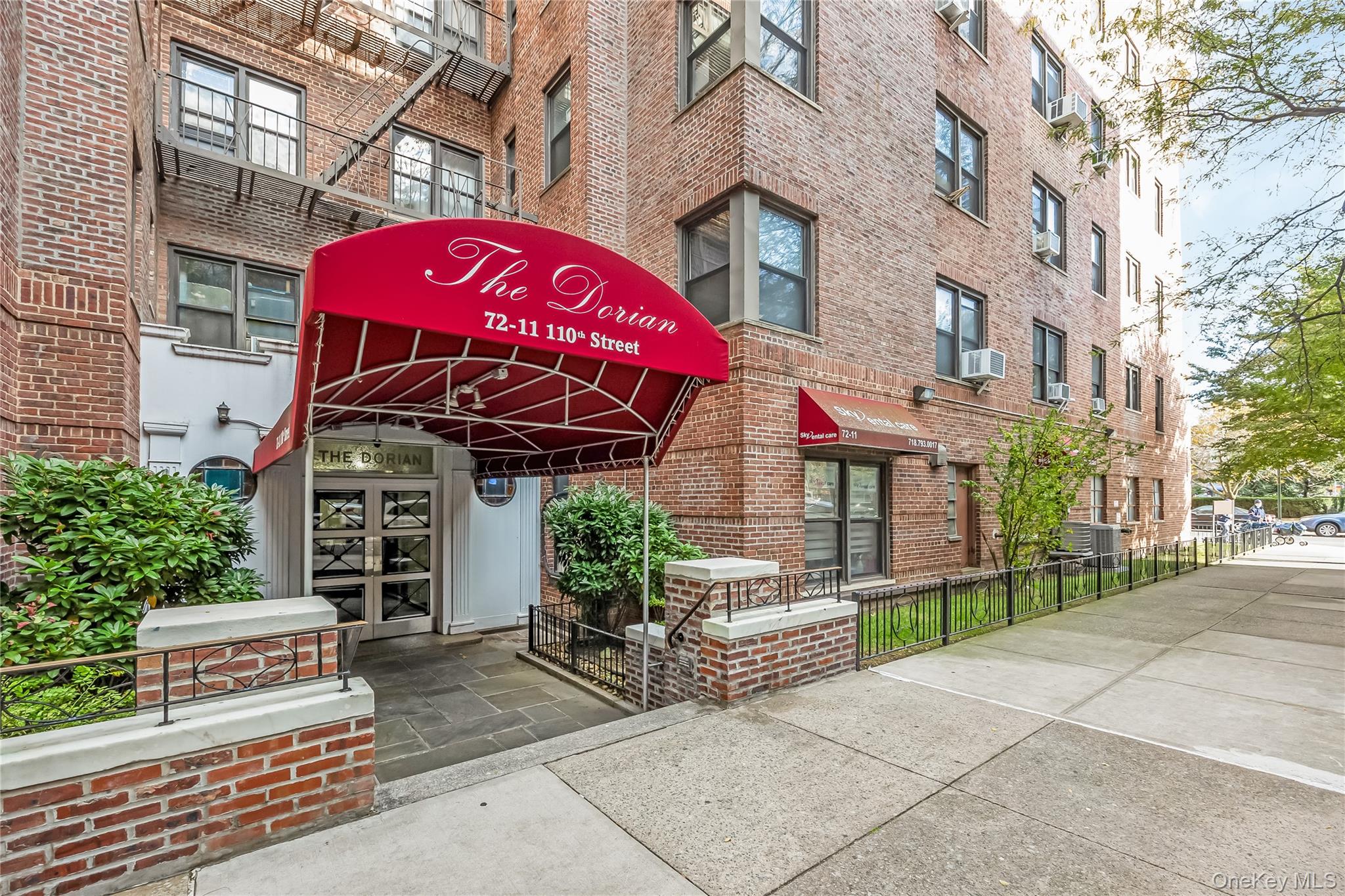 #18 photo, 72-11 110th Street, Forest Hills , NY 11375