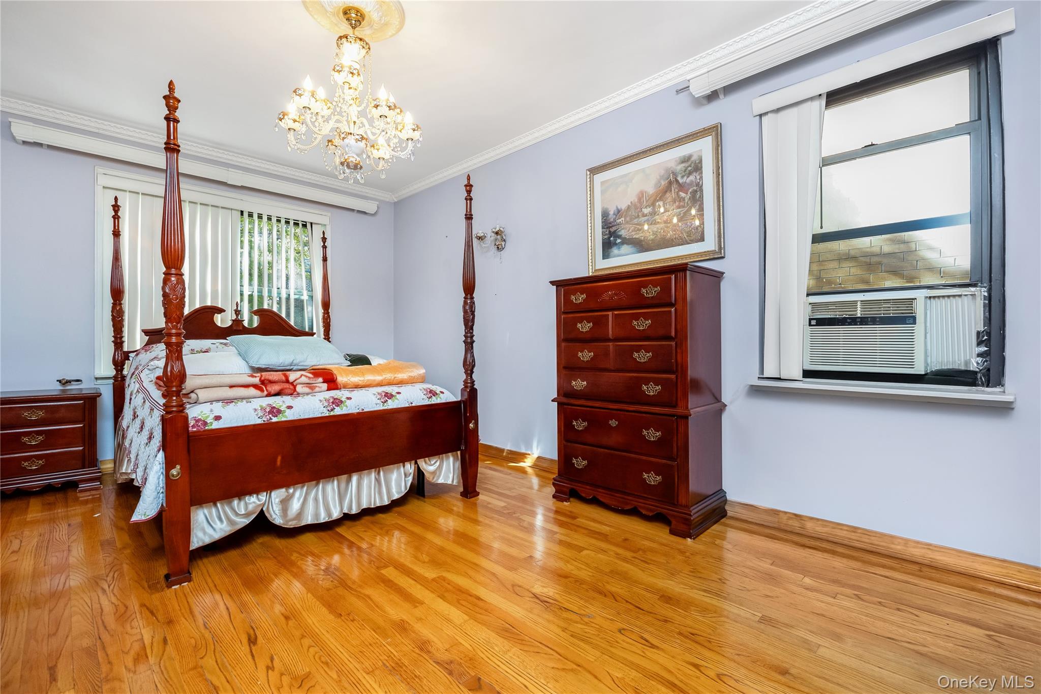 #8 photo, 72-11 110th Street, Forest Hills , NY 11375