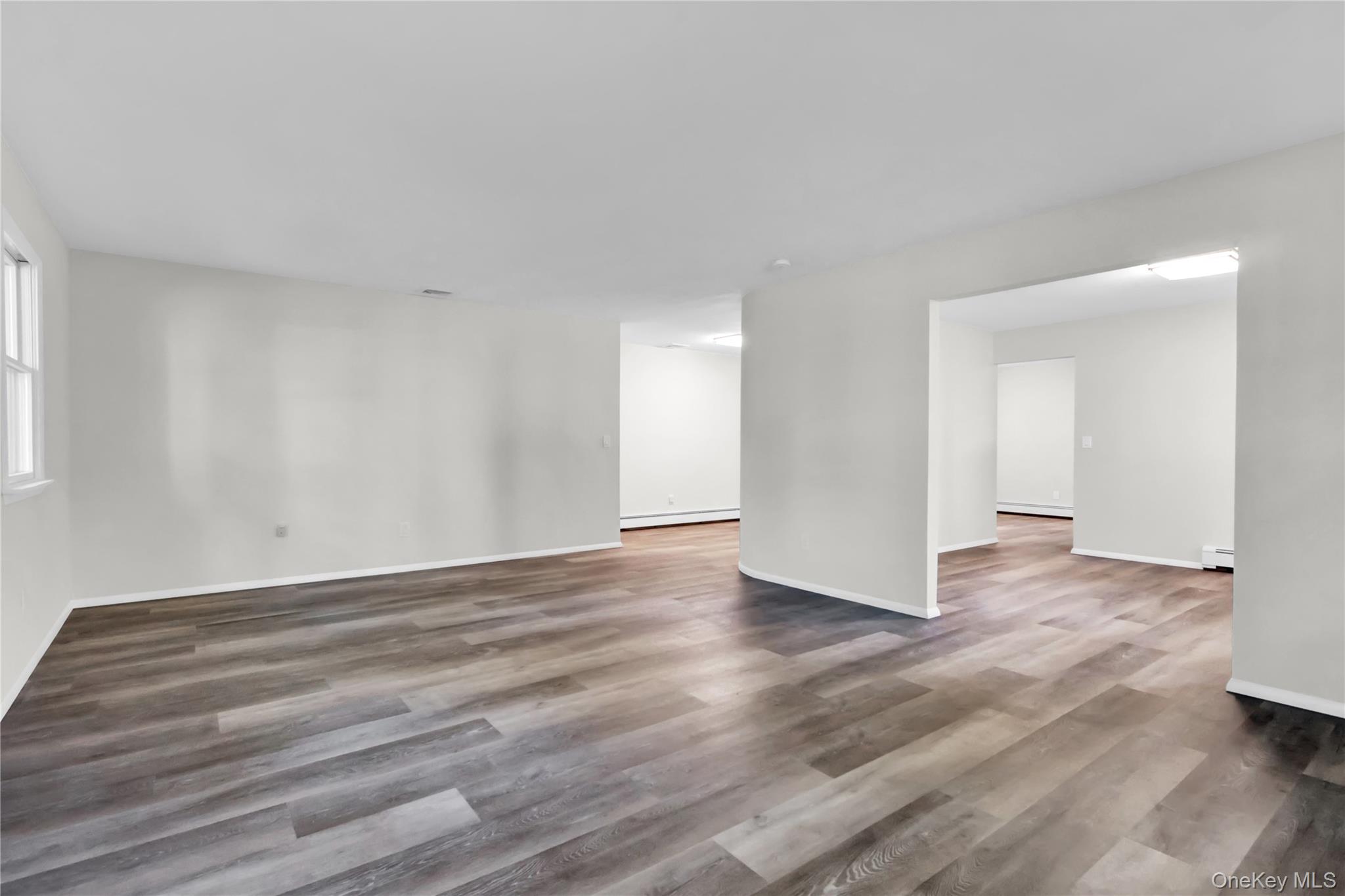 #15 photo, 7 Canterbury Court, East Setauket , NY 11733