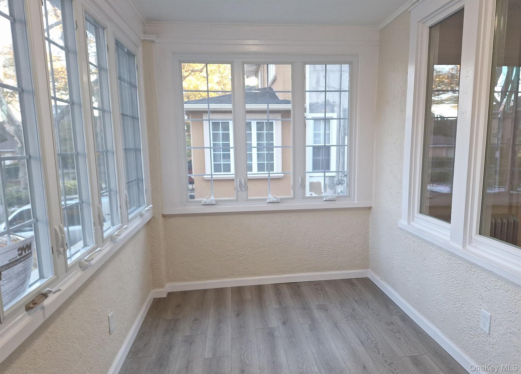 #5 photo, 16 Howard Court, Staten Island , NY 10310