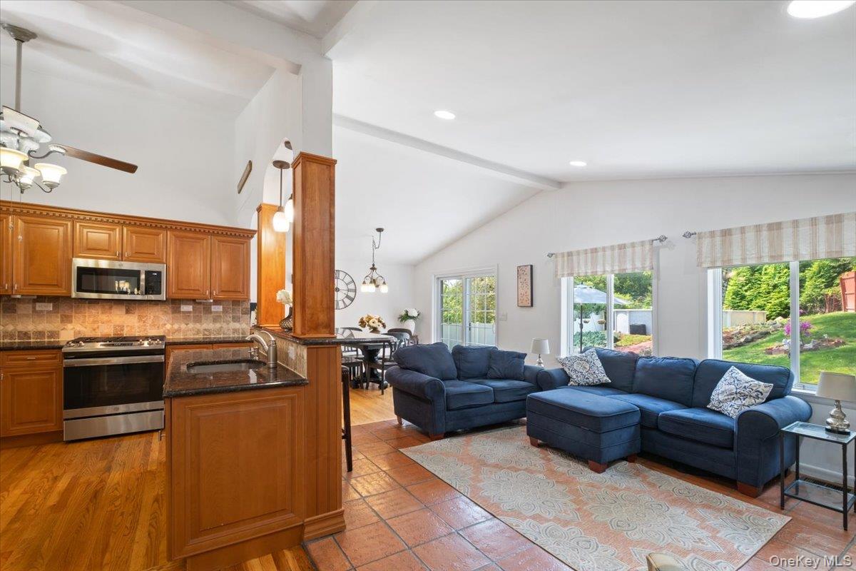 #7 photo, 149 Cortlandt Street, Croton-on-Hudson , NY 10520