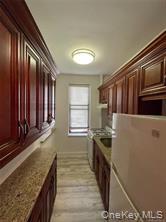 #6 photo, 210 Martine Avenue, White Plains , NY 10601