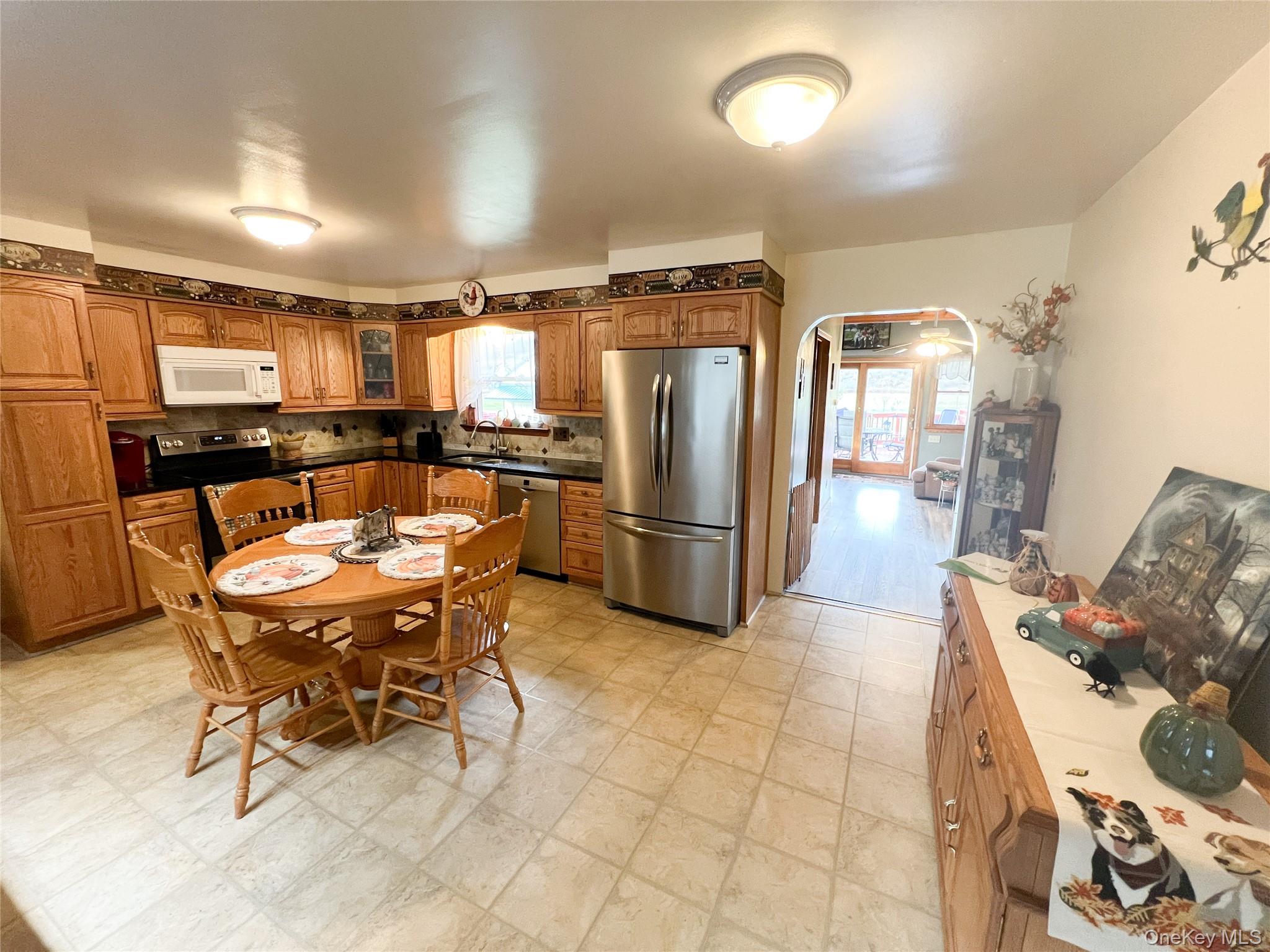 #6 photo, 5076 State Route 52, Jeffersonville , NY 12748