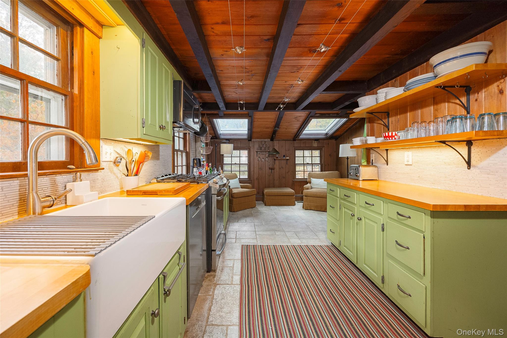 #3 photo, 9 Barrett Circle Court, Carmel , NY 10512