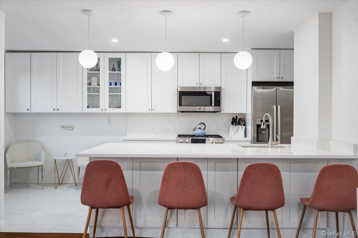 #1 photo, 499 N Broadway, White Plains , NY 10603