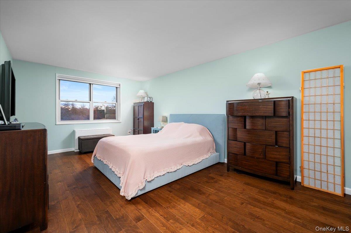 #17 photo, 499 N Broadway, White Plains , NY 10603