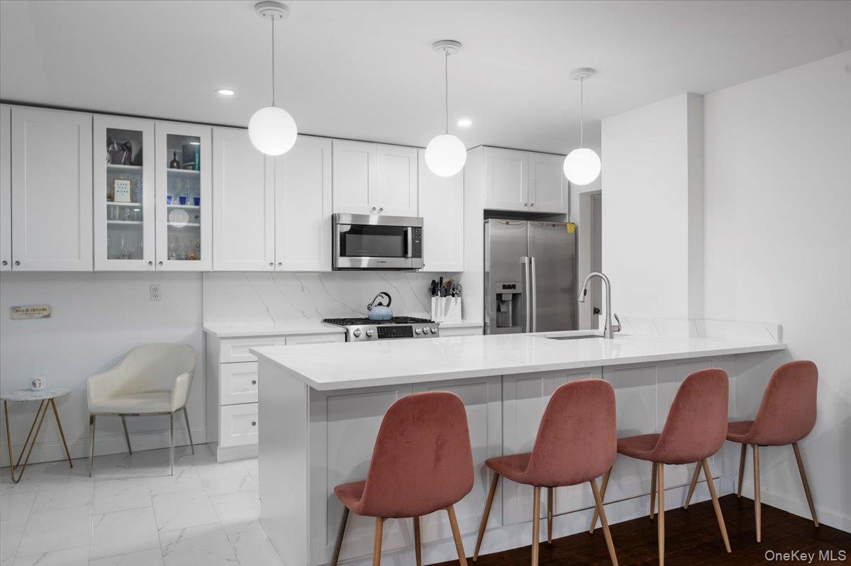 #2 photo, 499 N Broadway, White Plains , NY 10603