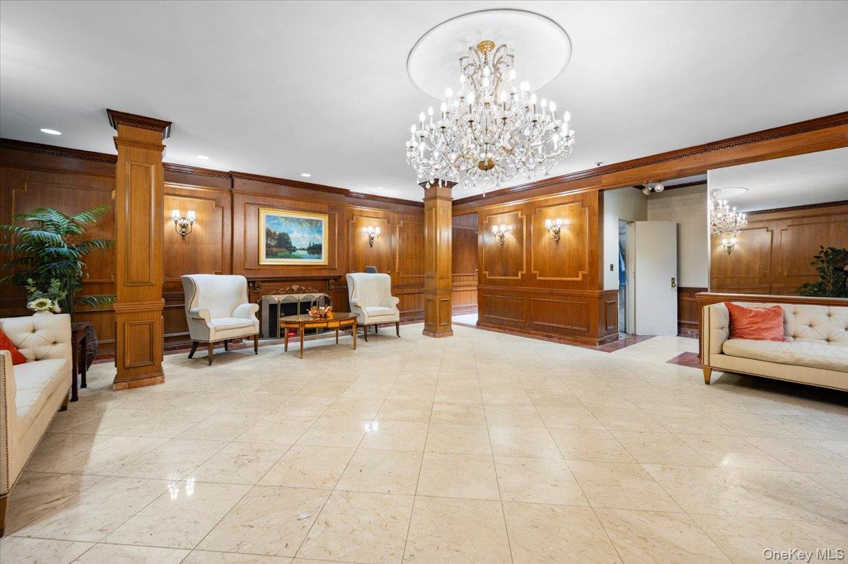 #20 photo, 499 N Broadway, White Plains , NY 10603