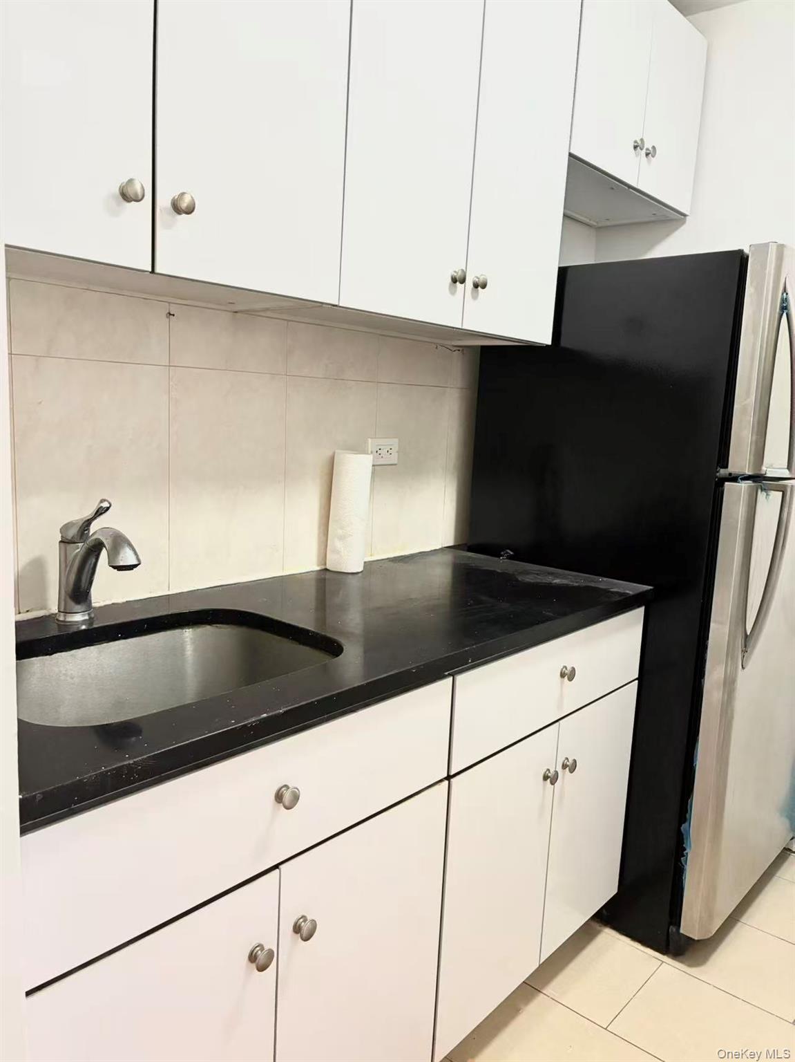 #7 photo, 144-30 Sanford Avenue, Flushing , NY 11355