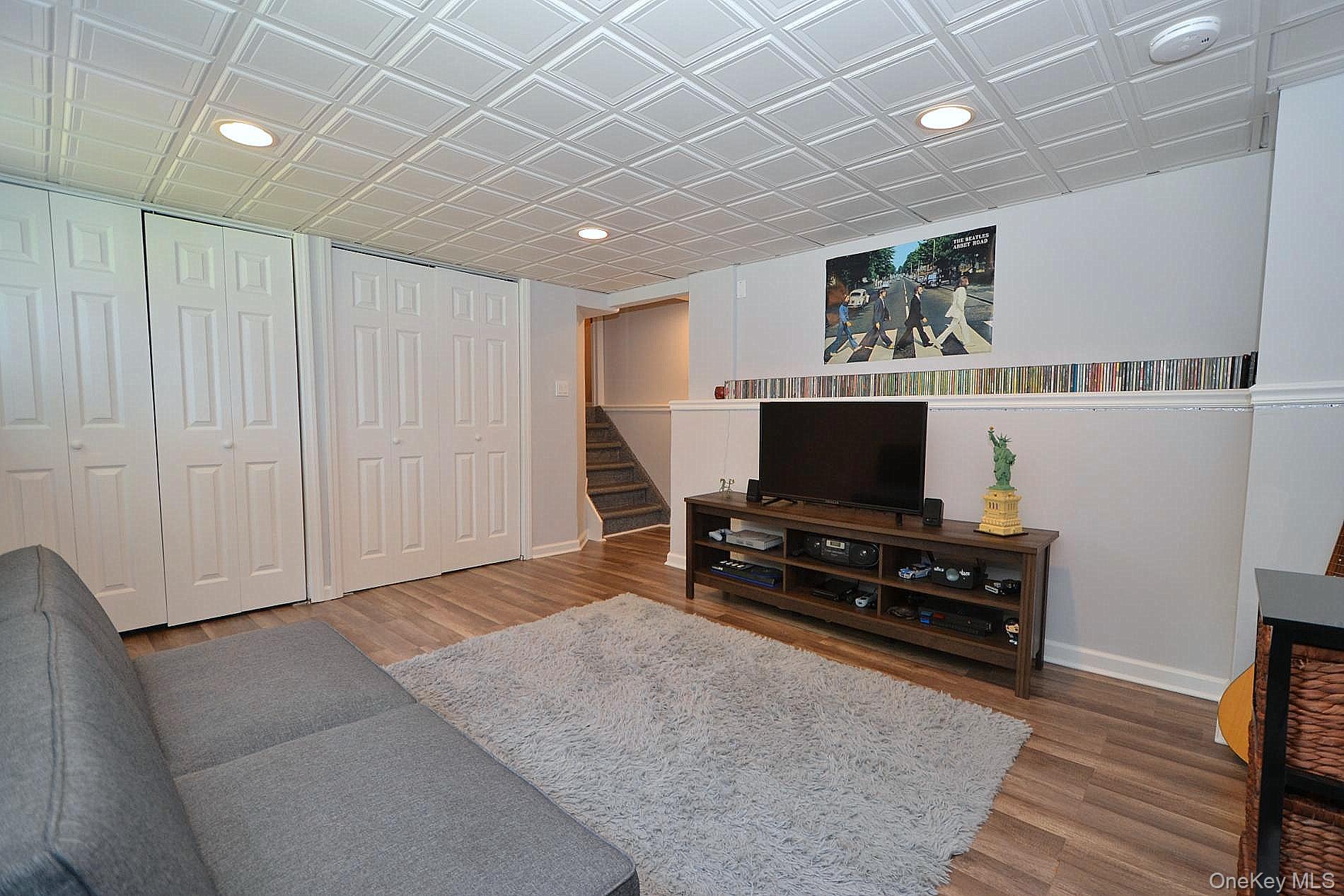 #13 photo, 137 Iceland Drive, 롱 아일랜드 South Huntington , NY 11746