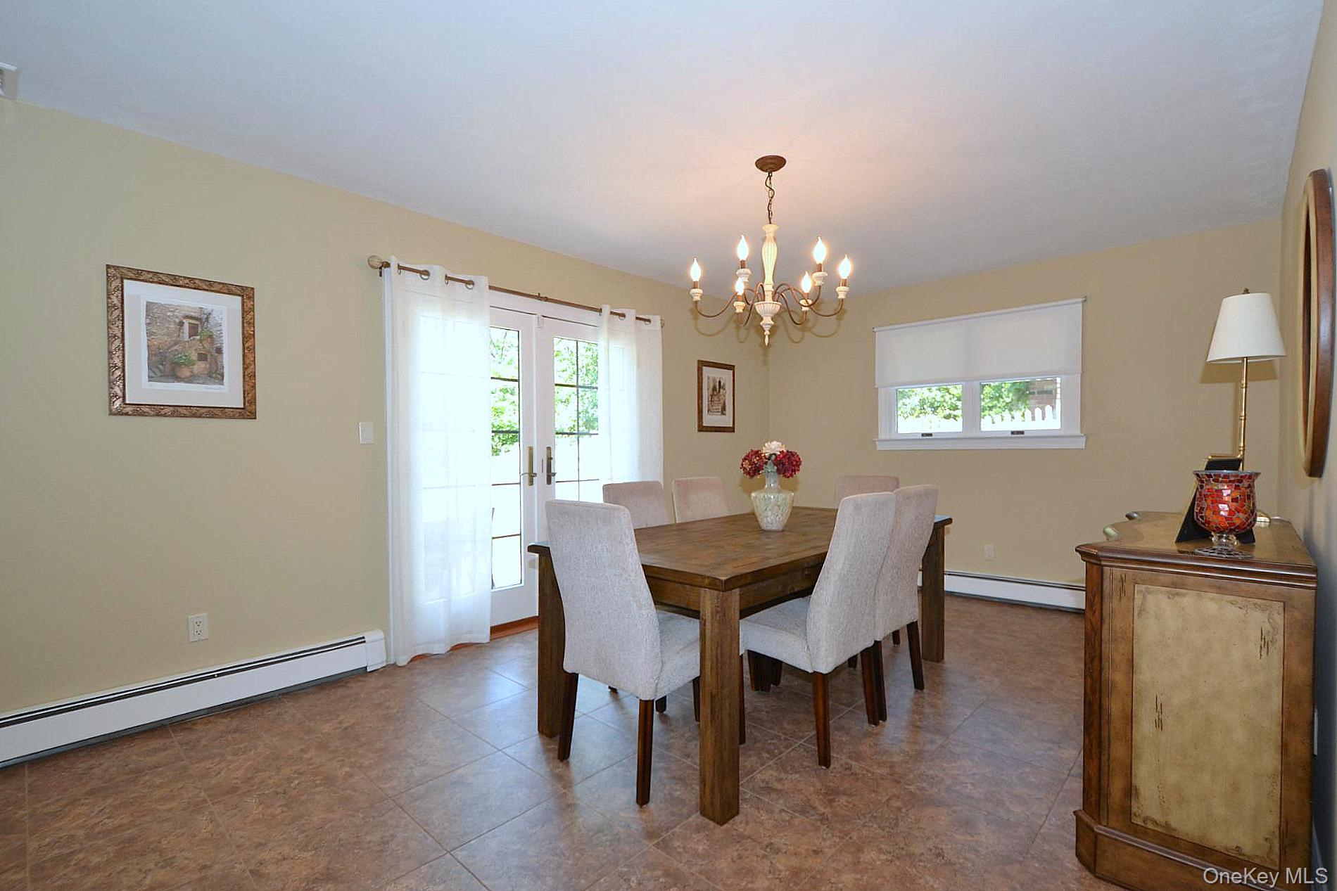 #6 photo, 137 Iceland Drive, 롱 아일랜드 South Huntington , NY 11746