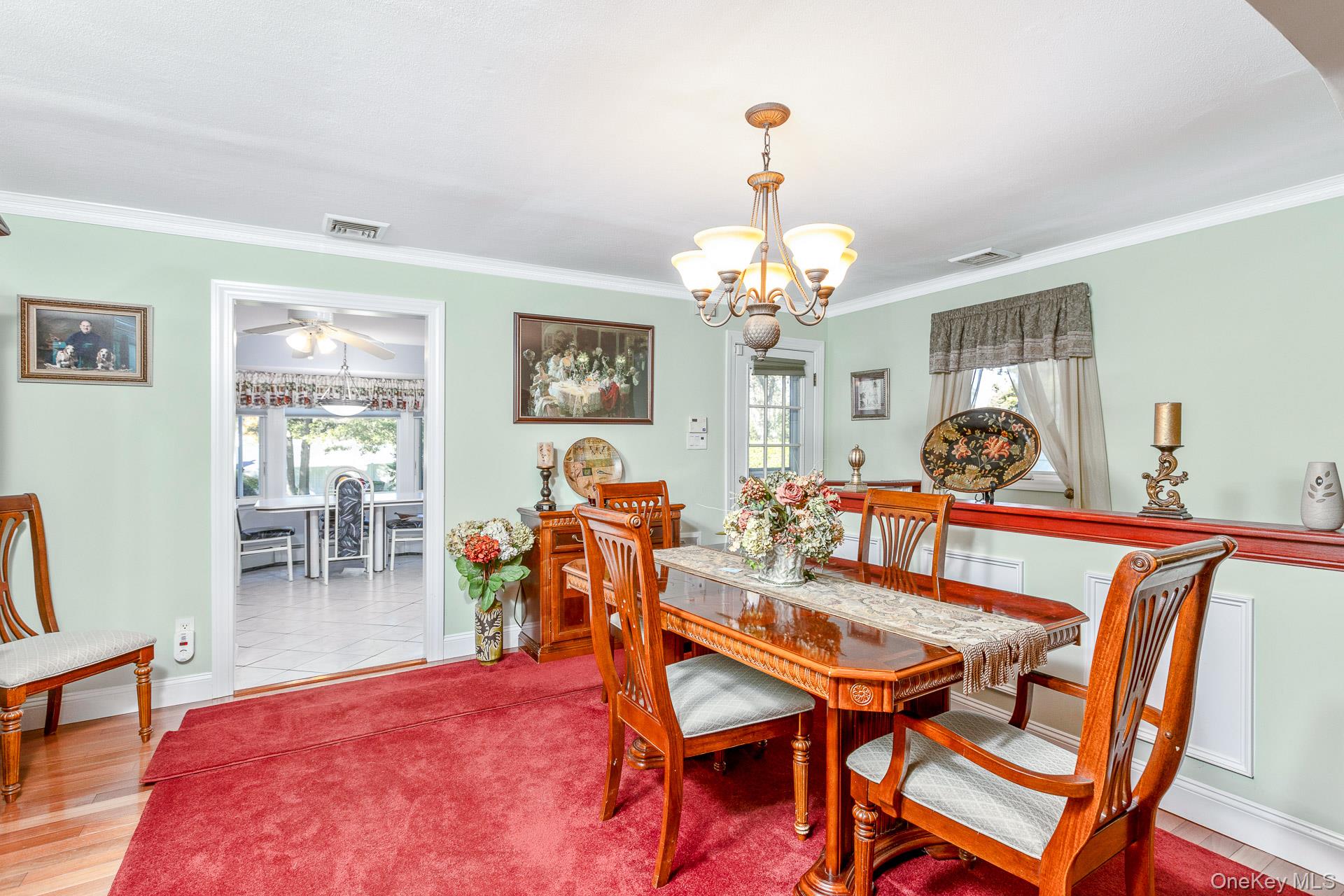 #10 photo, 437 Peconic Street, Ronkonkoma , NY 11779