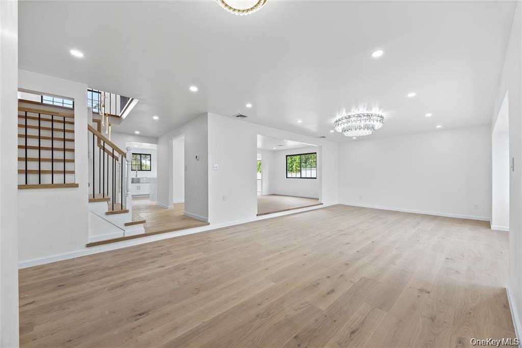 #6 photo, 26 Roseanne Drive, ナッソー郡 Woodbury , NY 11797