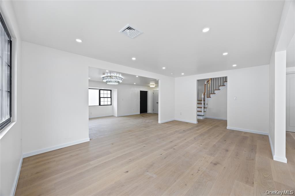 #9 photo, 26 Roseanne Drive, ナッソー郡 Woodbury , NY 11797