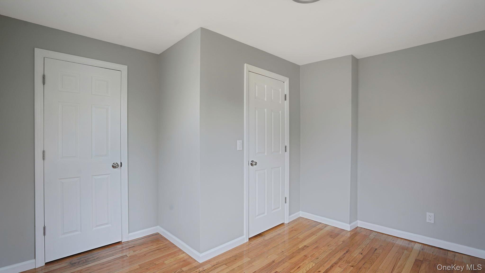 #12 photo, 103 3rd Avenue, サフォーク郡 Bay Shore , NY 11706