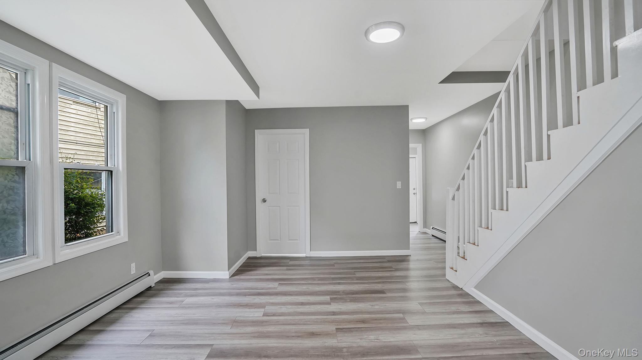 #7 photo, 103 3rd Avenue, サフォーク郡 Bay Shore , NY 11706