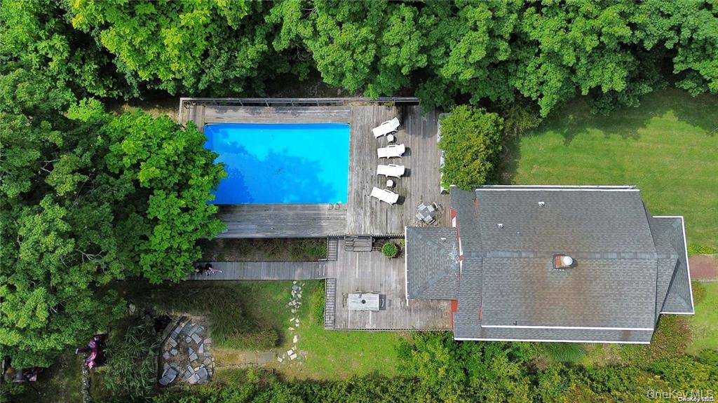 #1 photo, 30 Vail Avenue, East Quogue , NY 11942