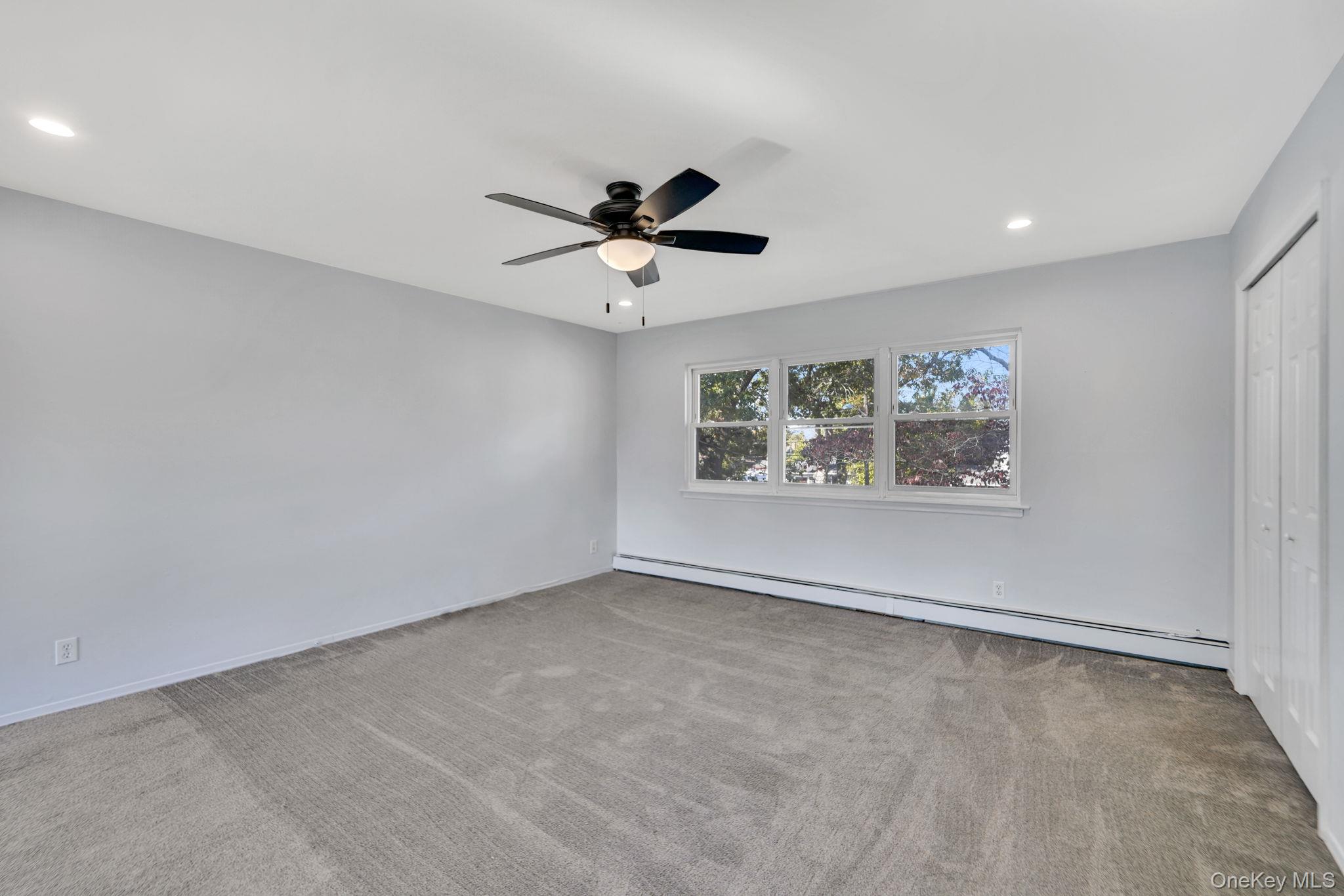 #10 photo, 38 Nassau Street, サフォーク郡 Islip Terrace , NY 11752