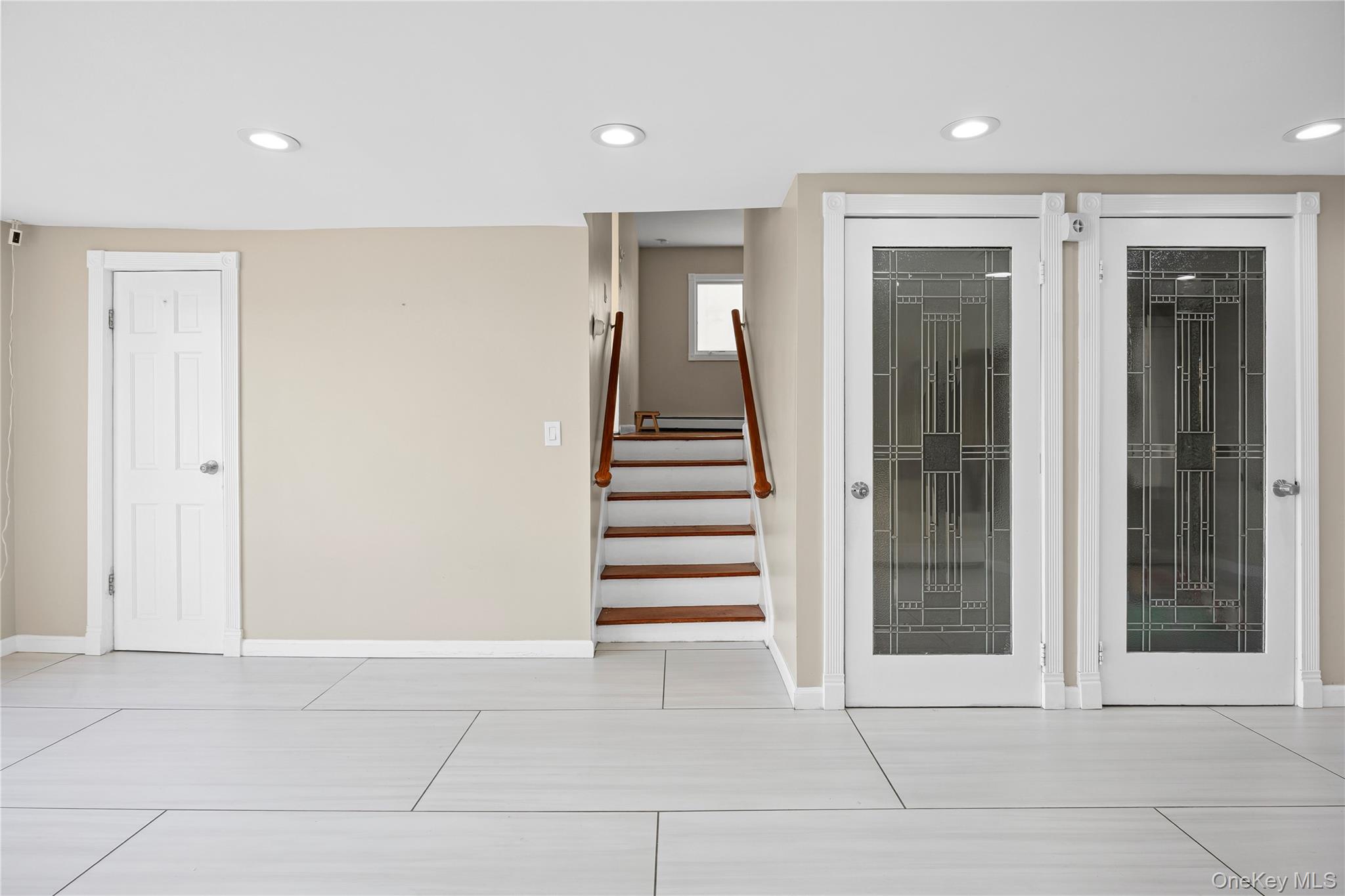 #13 photo, 3066 Ann Street, Baldwin Harbor , NY 11510