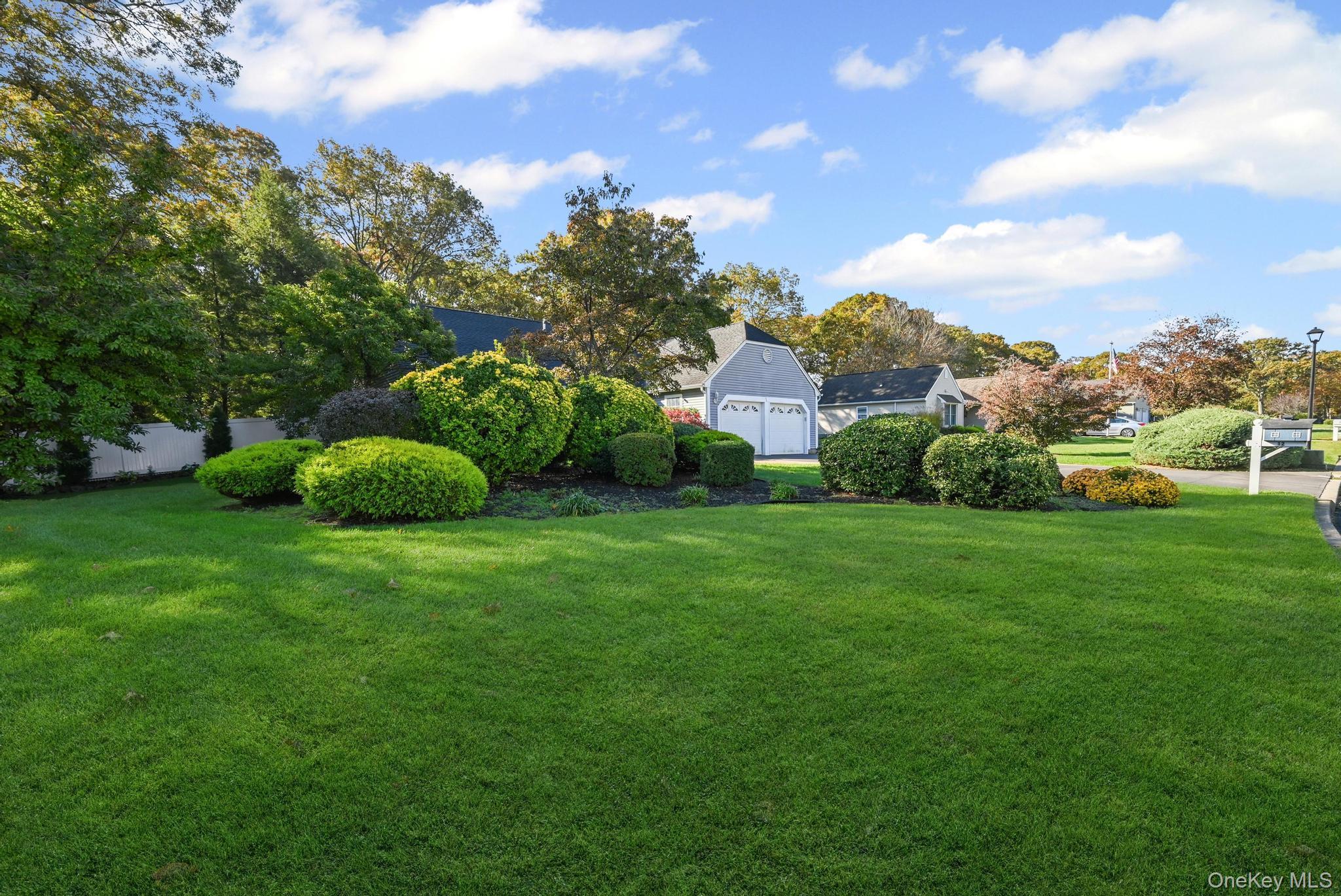 #3 photo, 12 Ascot Place, Coram , NY 11727