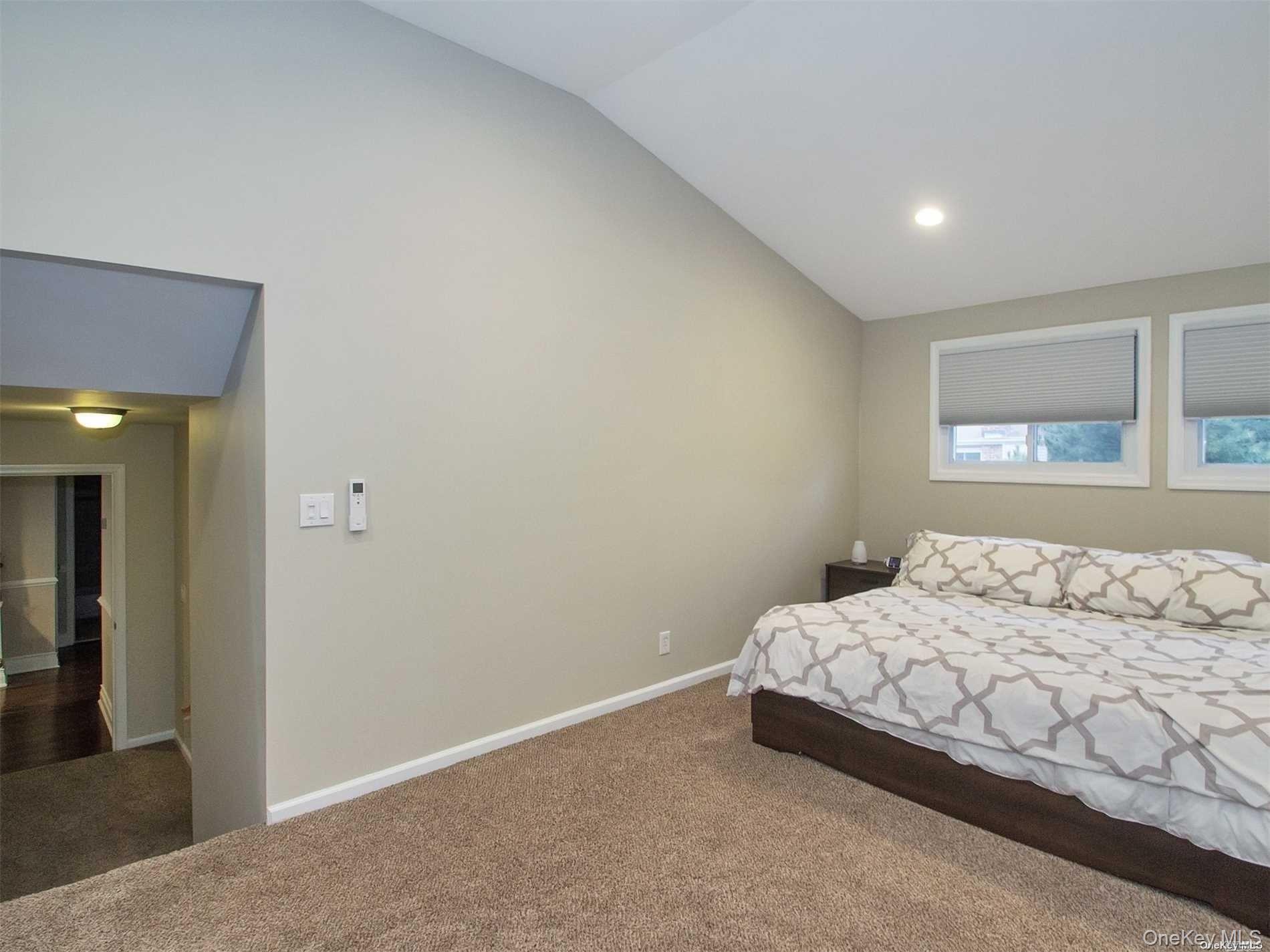 #10 photo, 11 Pratt Street, サフォーク郡 West Babylon , NY 11704