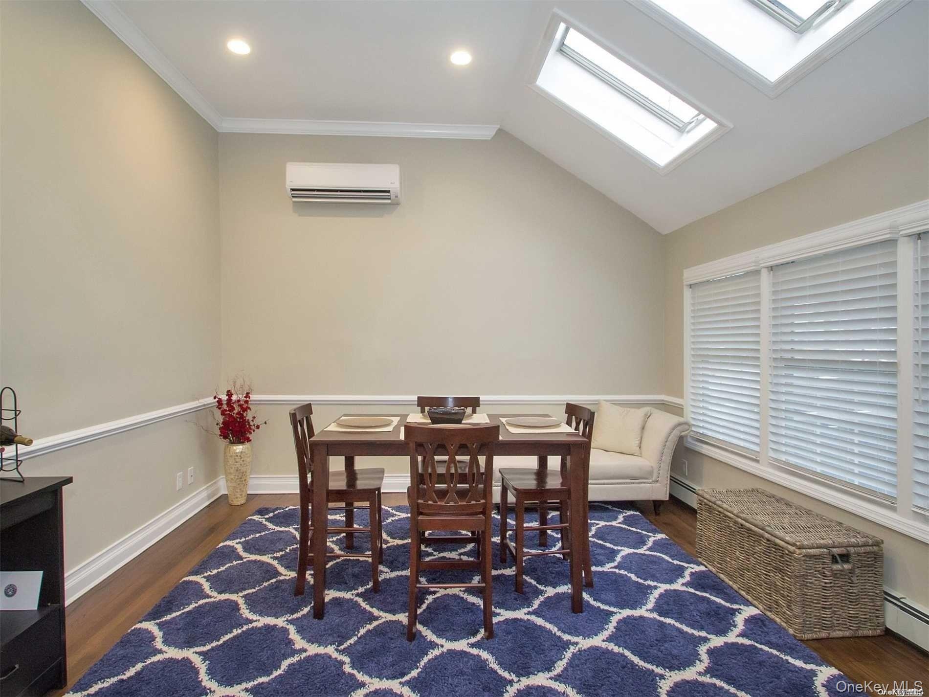 #5 photo, 11 Pratt Street, サフォーク郡 West Babylon , NY 11704