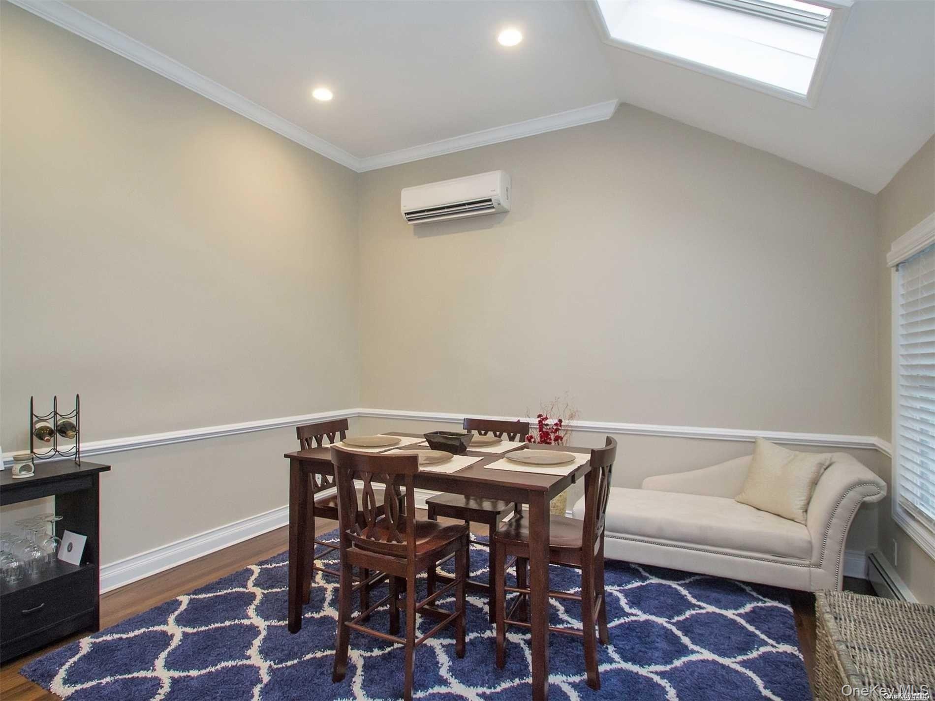 #6 photo, 11 Pratt Street, サフォーク郡 West Babylon , NY 11704