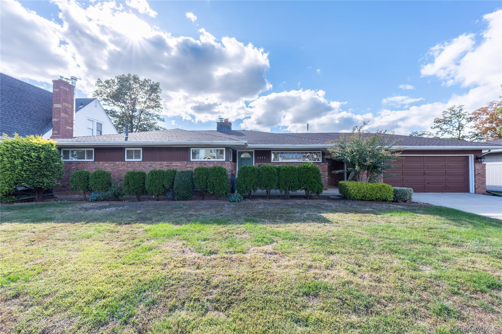 #1 photo, 2860 Lenox Road, ナッソー郡 Oceanside , NY 11572