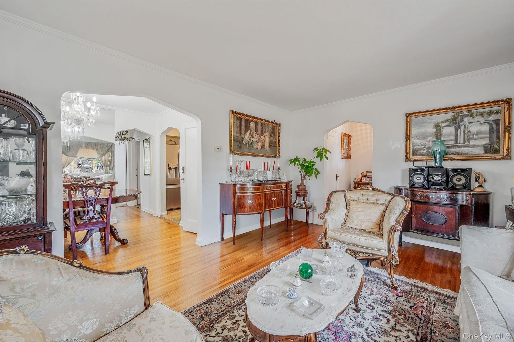 #10 photo, 115-82 237th Street, Elmont , NY 11003