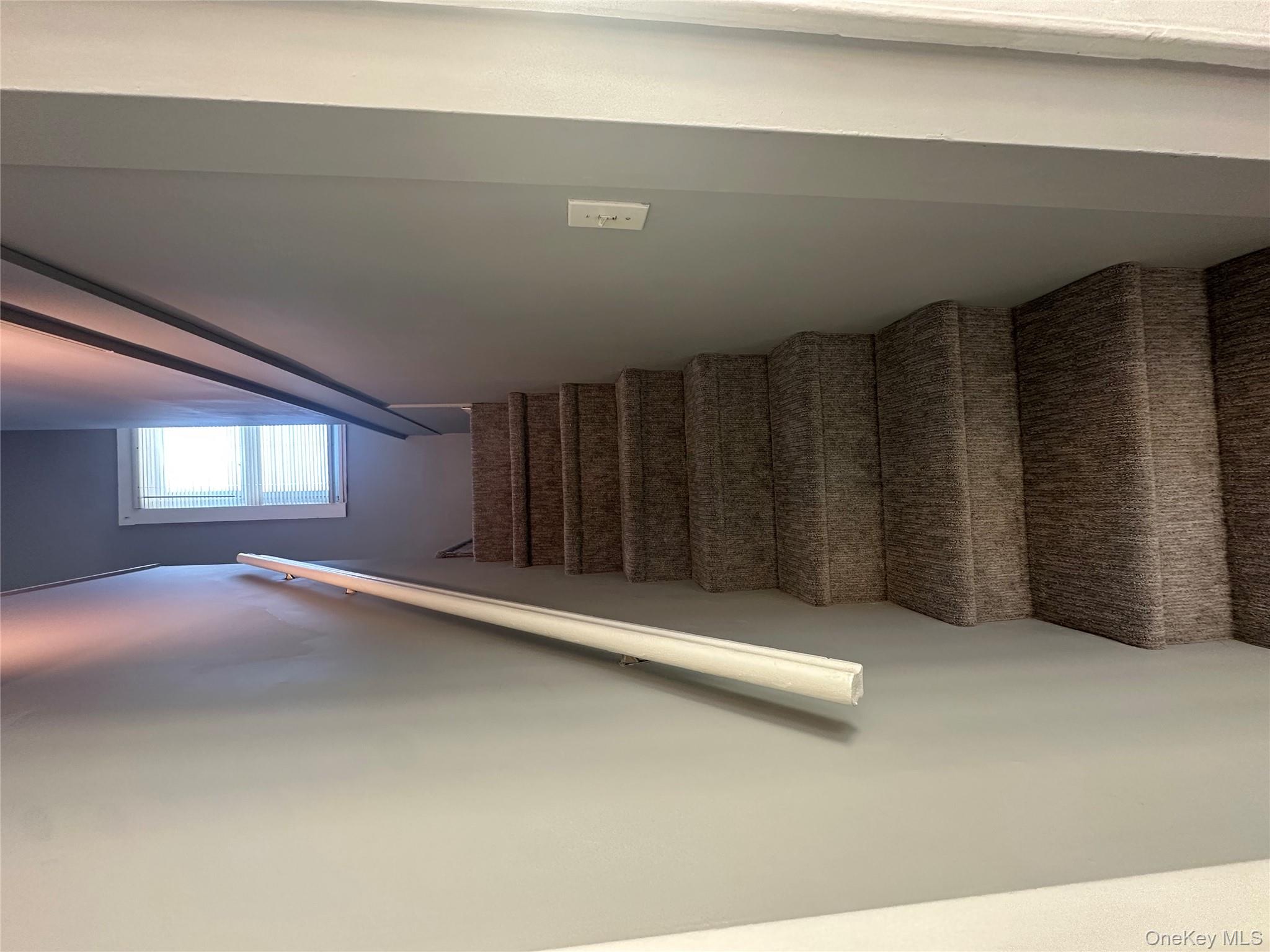 #16 photo, 32 McKinley Avenue, サフォーク郡 Lindenhurst , NY 11757