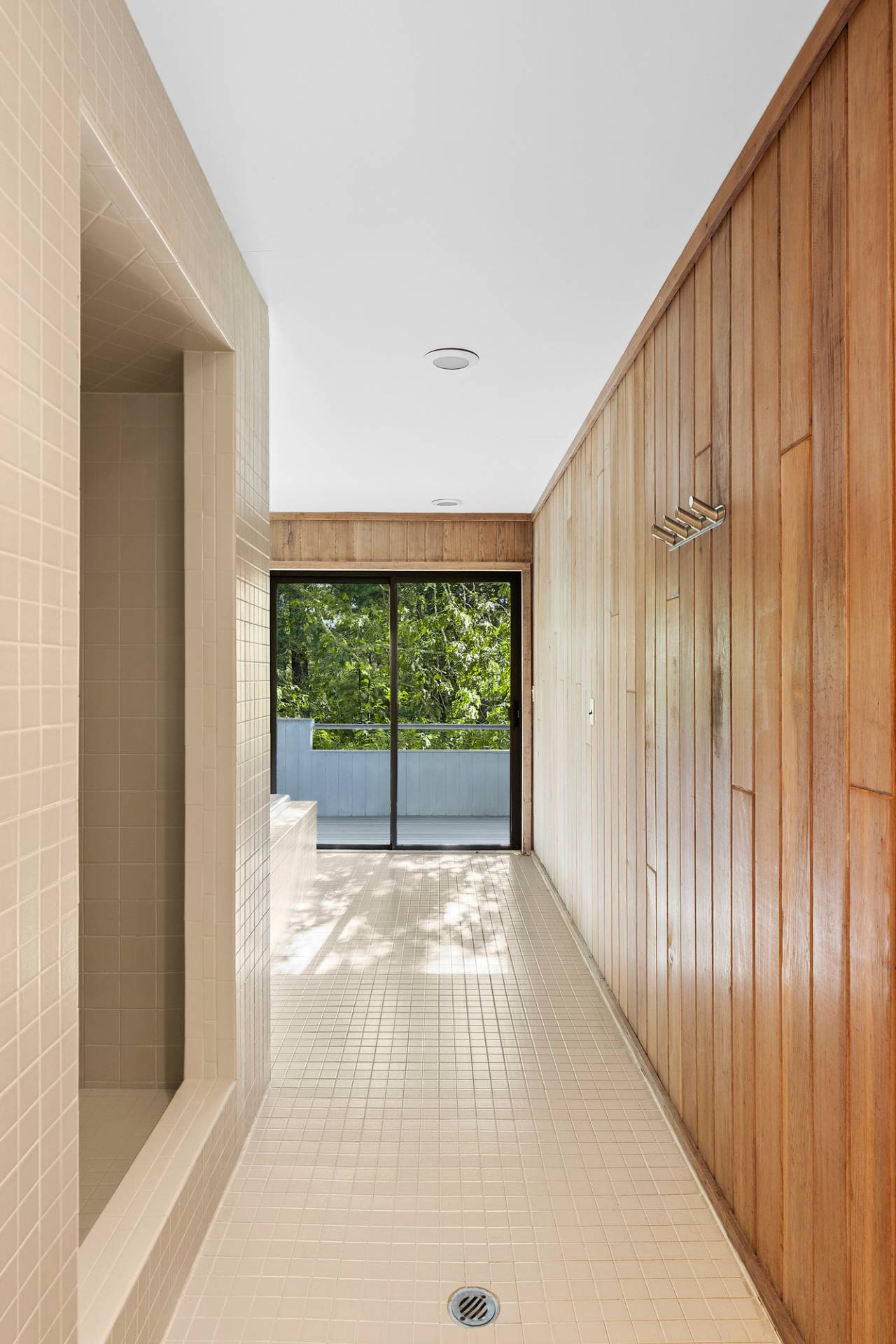 #14 photo, 15 Two Holes of Water Road, East Hampton , NY 11937