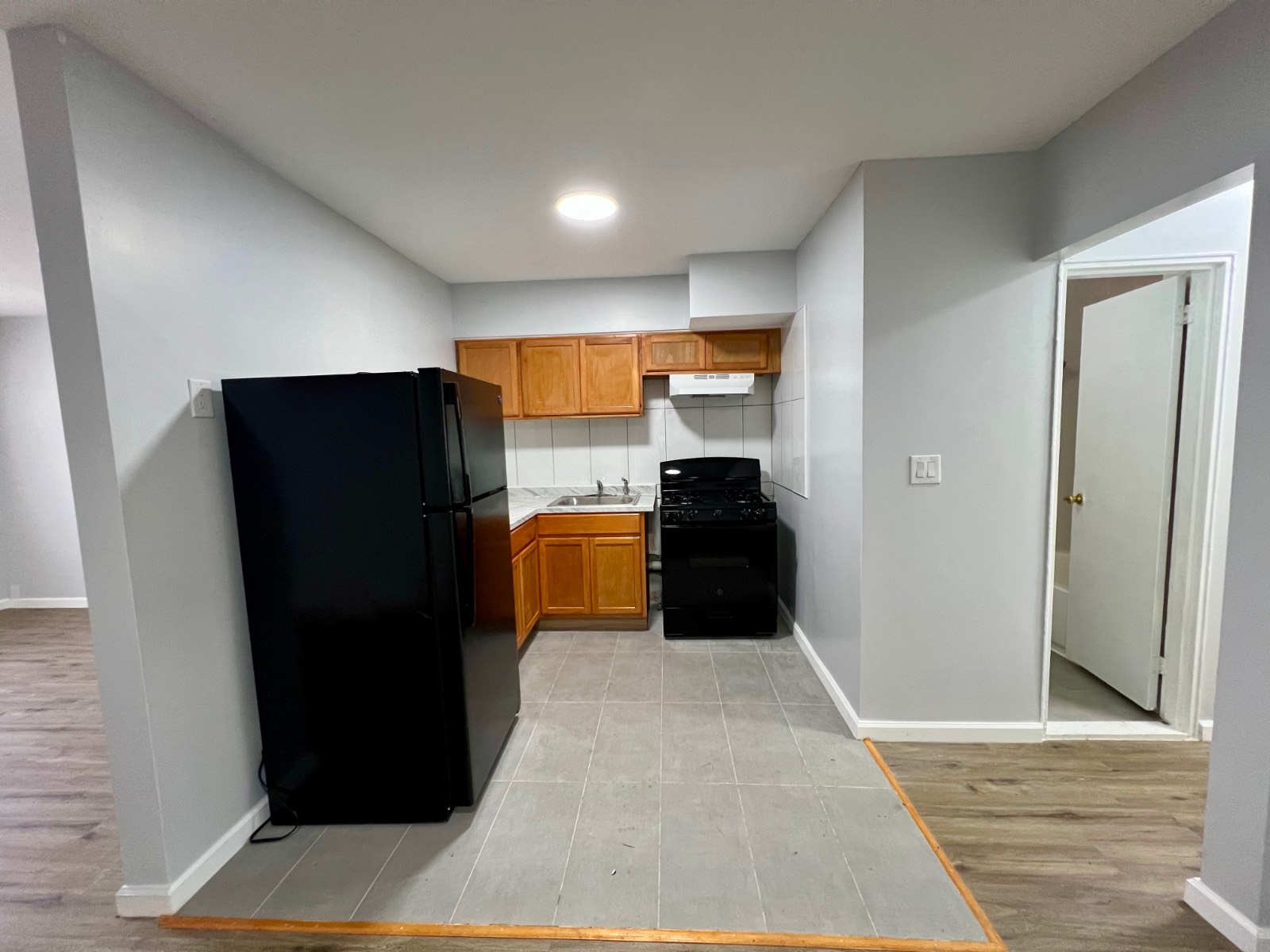 #5 photo, 644 Autumn Avenue, East New York , NY 11208