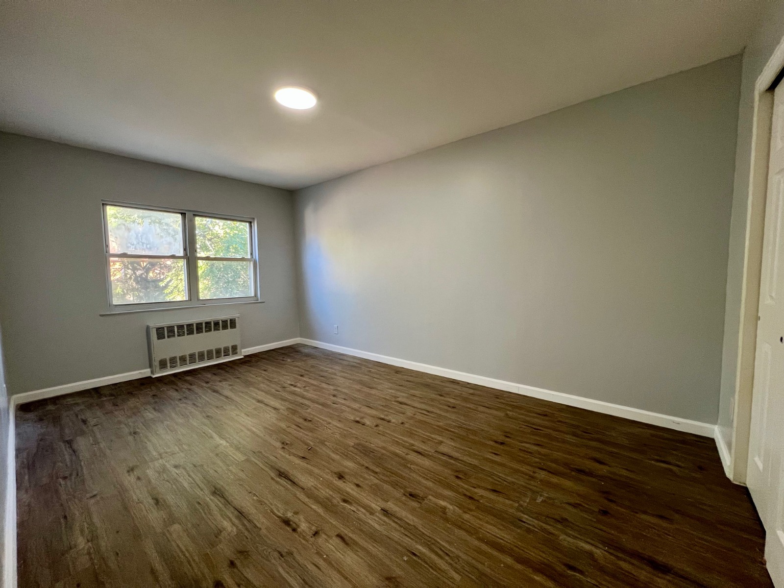 #7 photo, 644 Autumn Avenue, East New York , NY 11208