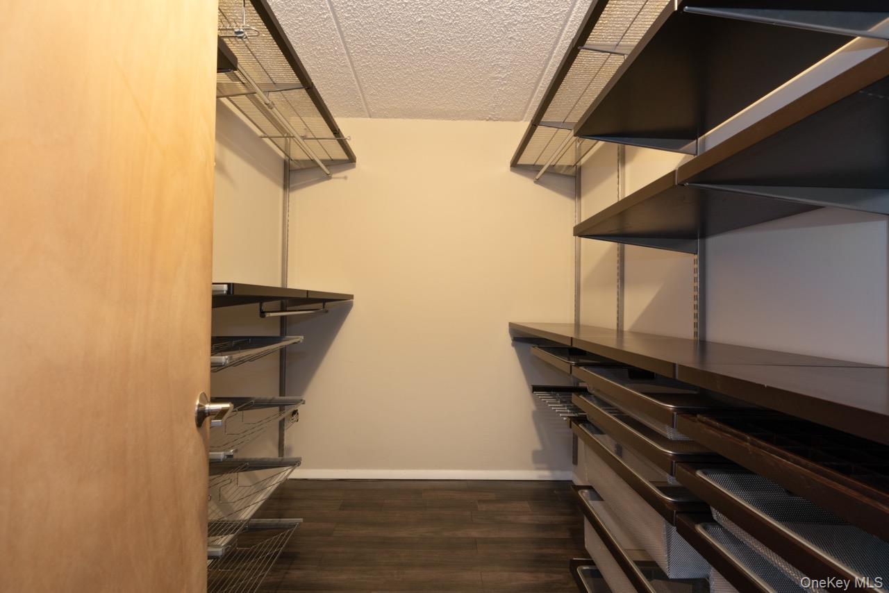 #13 photo, 703 Pelham Road, New Rochelle , NY 10805