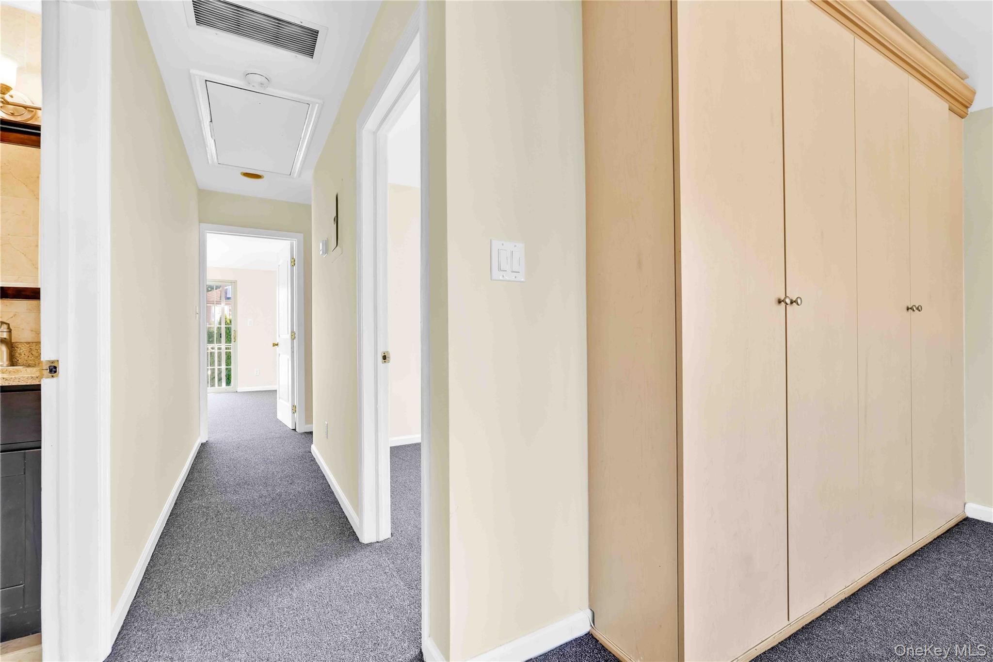 #15 photo, 88-20 70th Road, クイーンズ区 Forest Hills , NY 11375