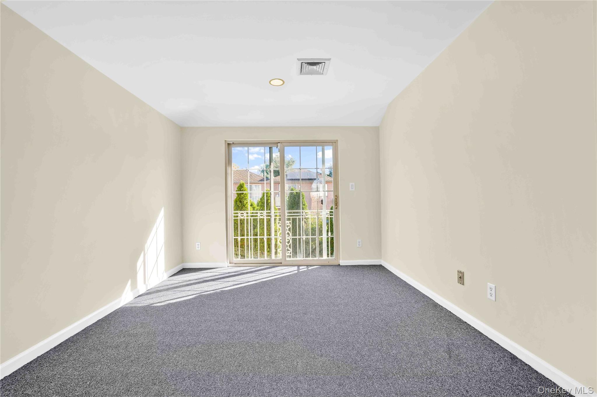 #19 photo, 88-20 70th Road, クイーンズ区 Forest Hills , NY 11375