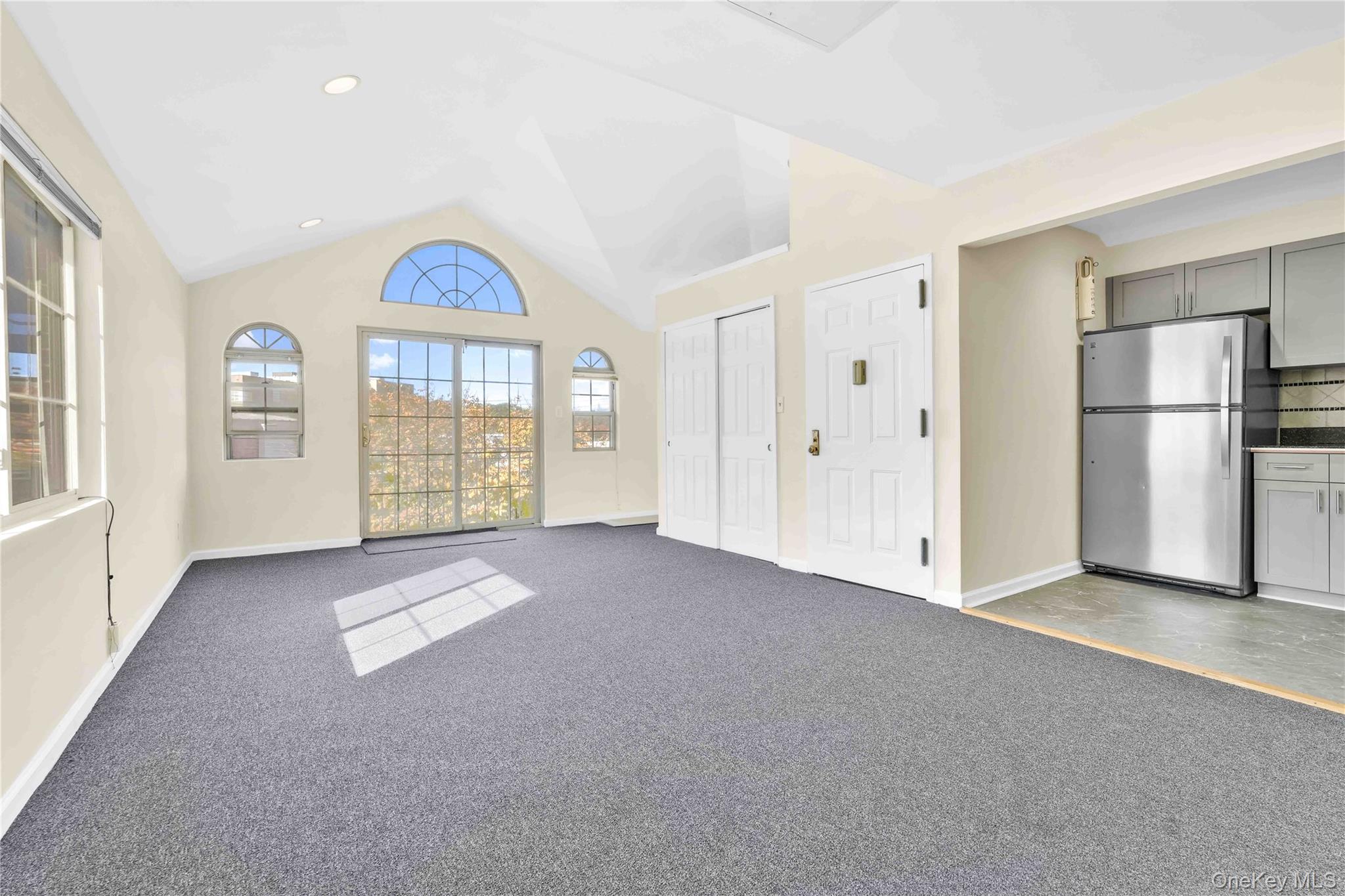 #9 photo, 88-20 70th Road, クイーンズ区 Forest Hills , NY 11375