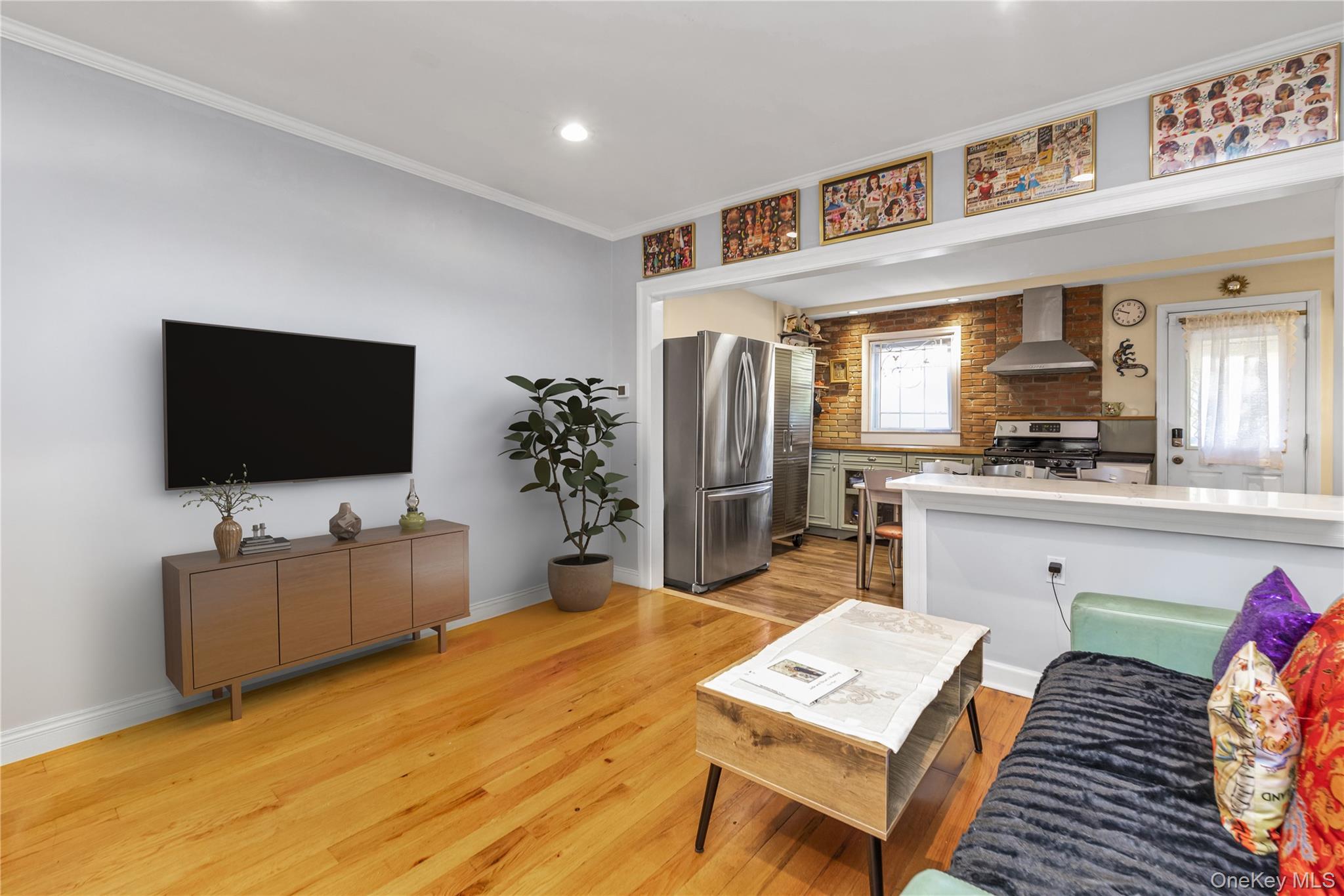 #2 photo, 7-16 160th Street, Whitestone , NY 11357