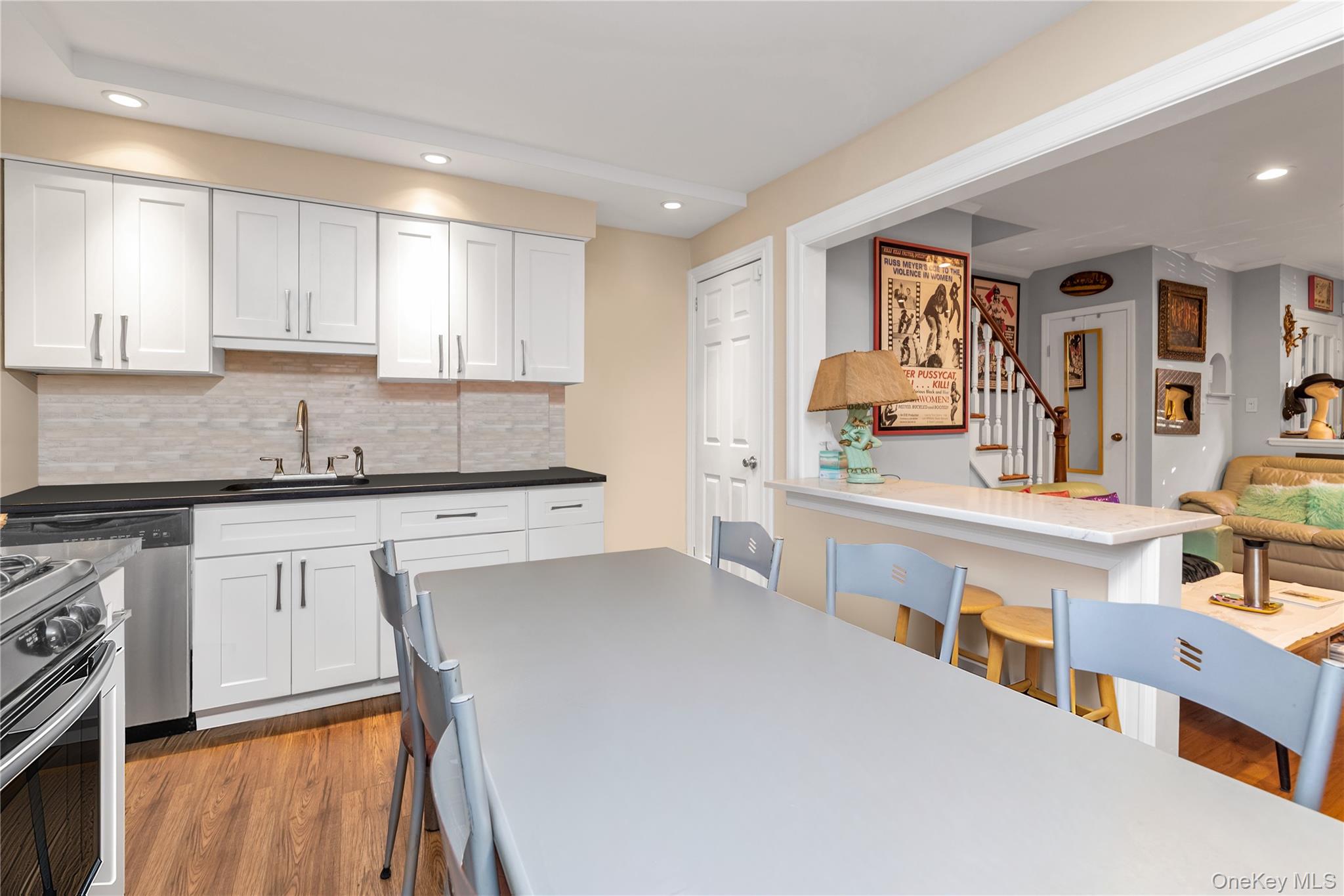 #6 photo, 7-16 160th Street, Whitestone , NY 11357