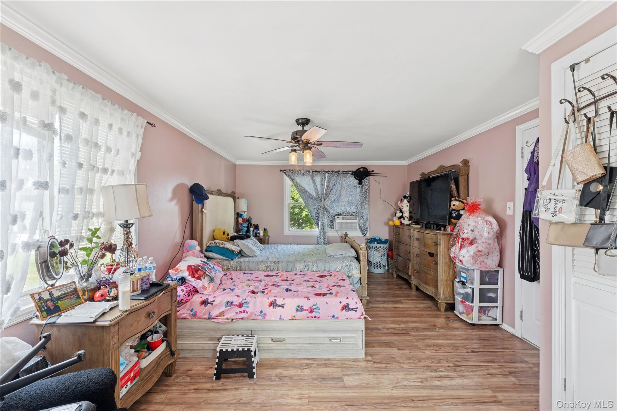 #12 photo, 155 Merrick Avenue, ナッソー郡 East Meadow , NY 11554